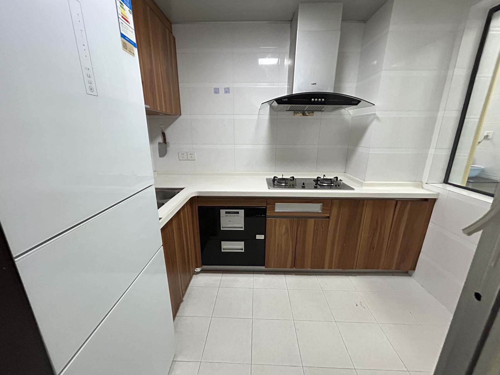 椰岛广场 1室0厅0卫 3800.0元/月 椰岛广场 1室0厅0卫 3800.0元/月户型图