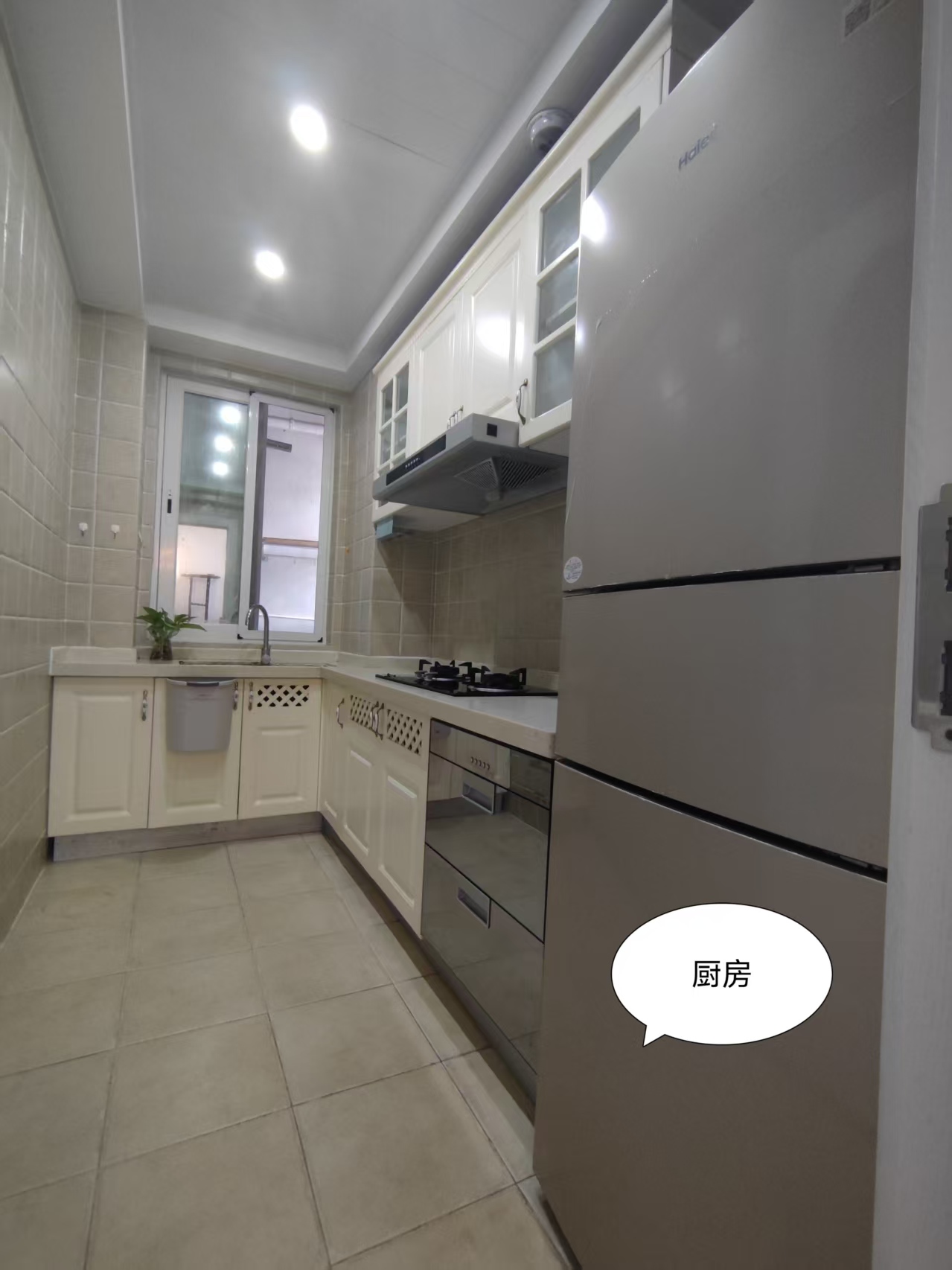 帝景海岸  3室2厅1卫   3200.00元/月室内图