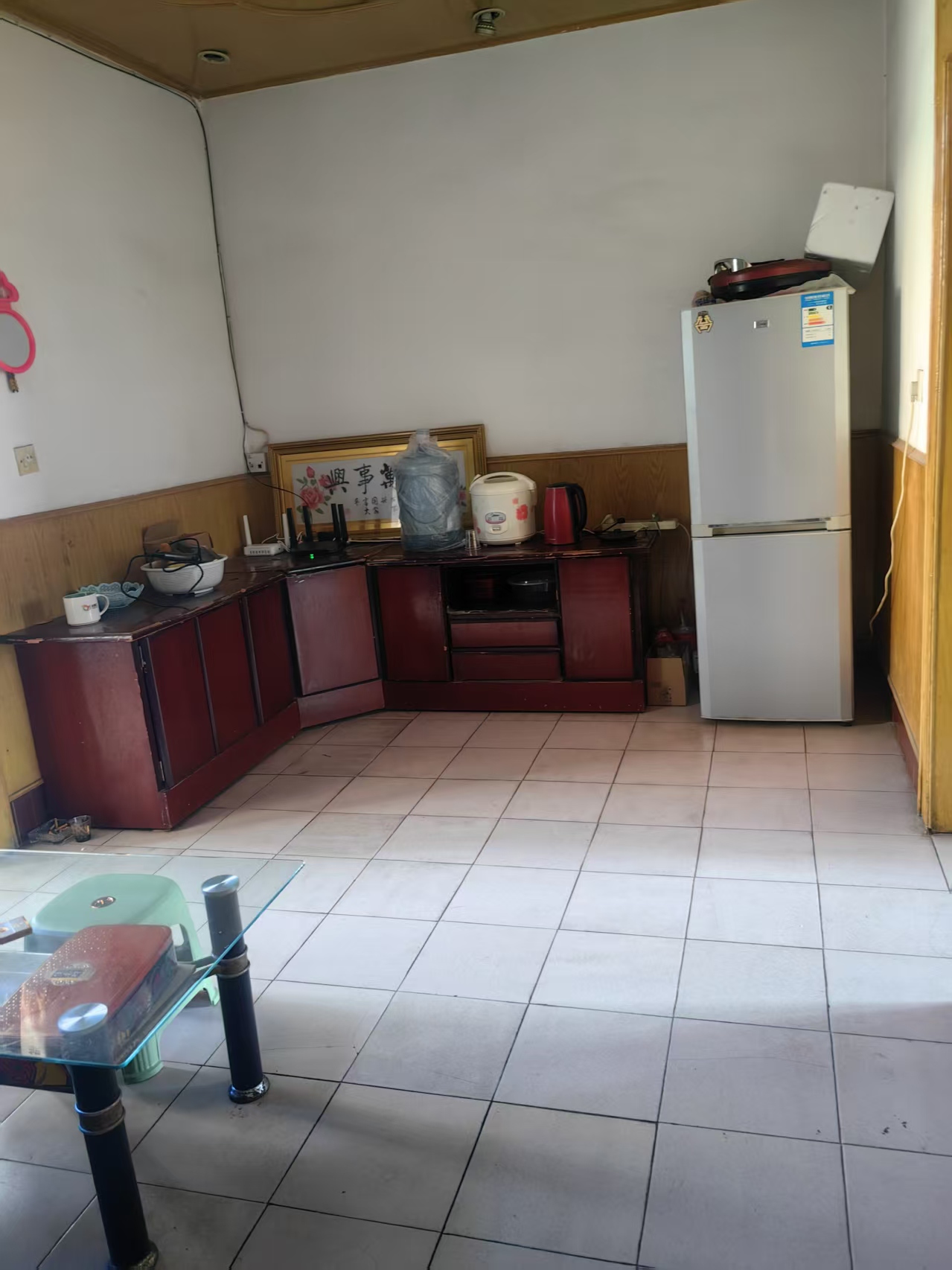 市煤炭局家属楼 1室0厅0卫 500.0元/月 市煤炭局家属楼 1室0厅0卫 500.0元/月室内图