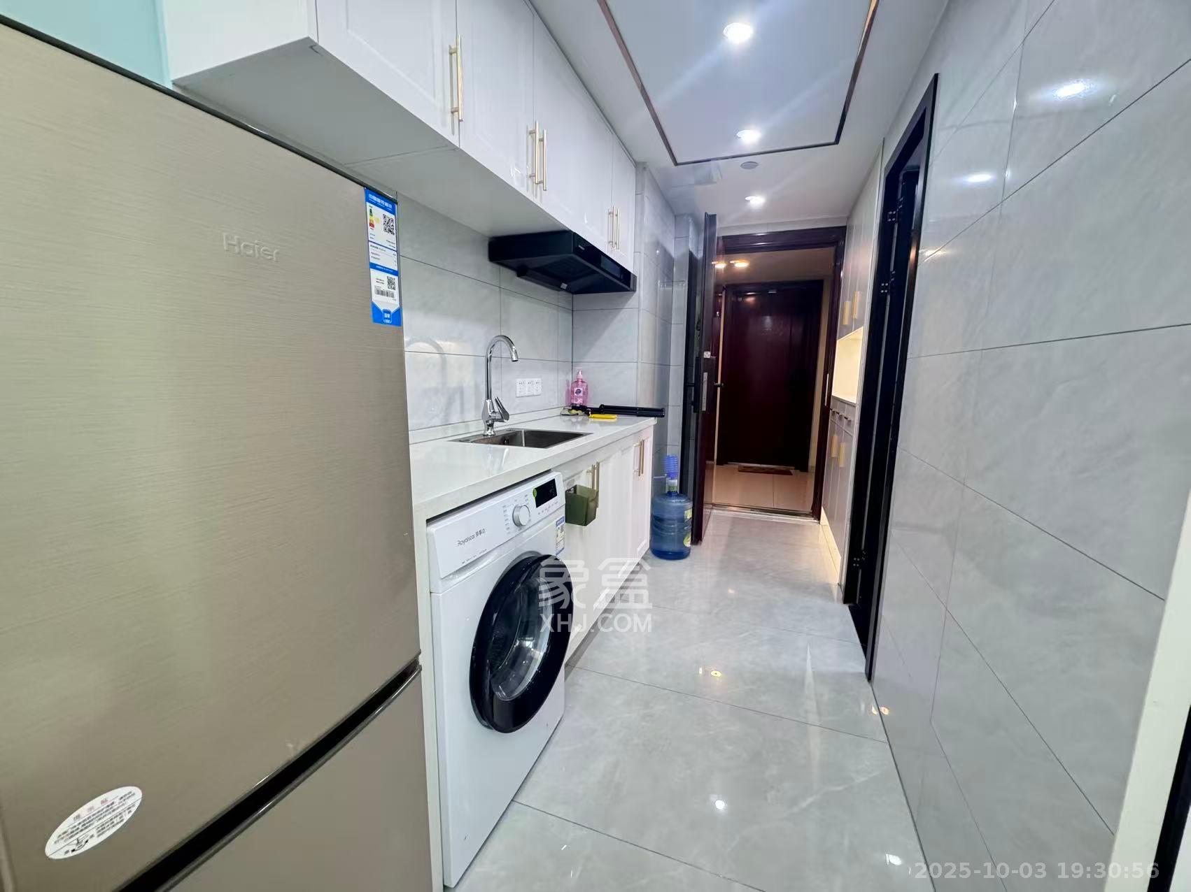 碧桂园城市之光 1室1厅1卫 1600.0元/月 碧桂园城市之光 1室1厅1卫 1600.0元/月室内图