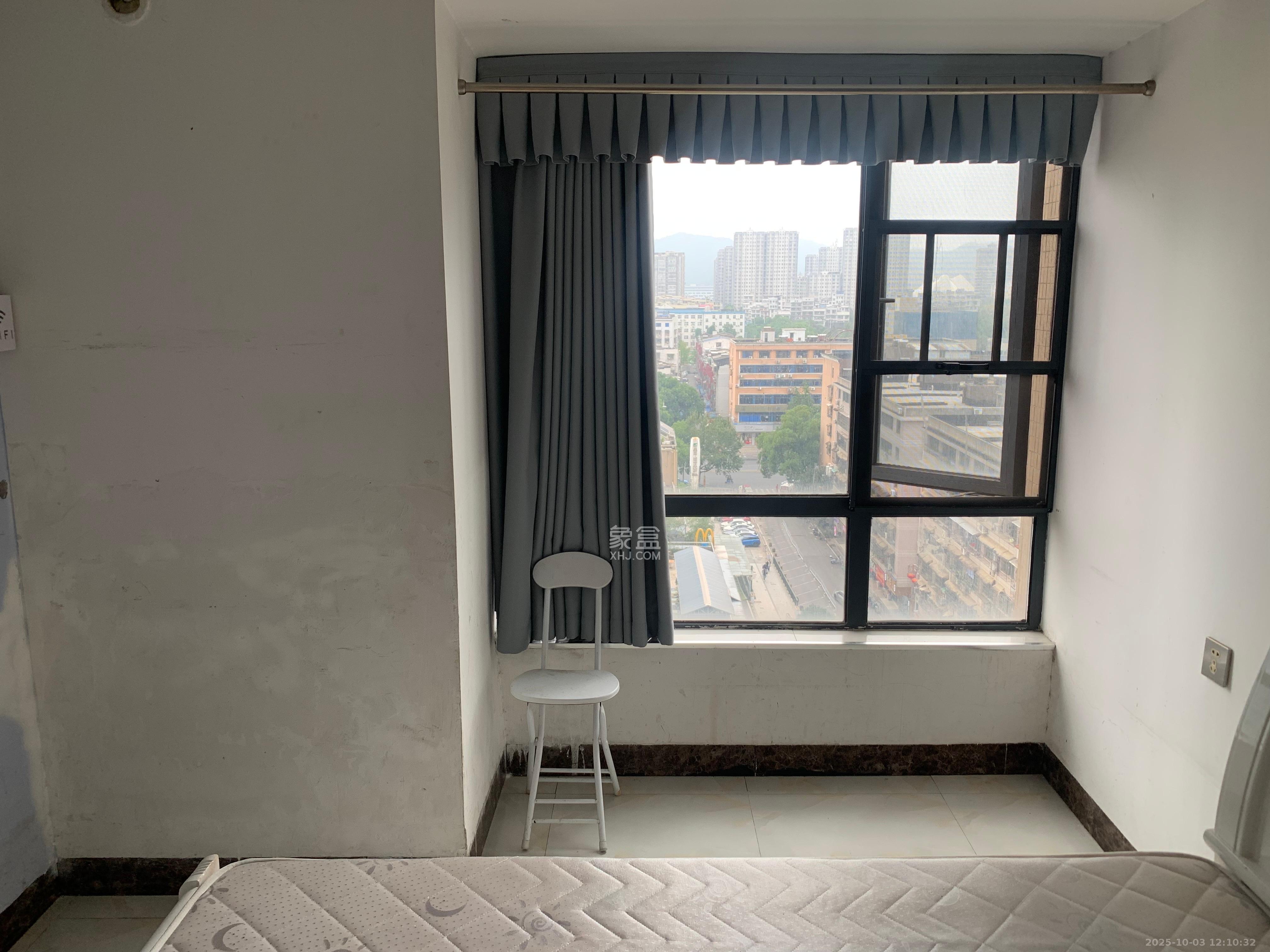 和隆花半里  1室0厅1卫    1300.0元/月室内图