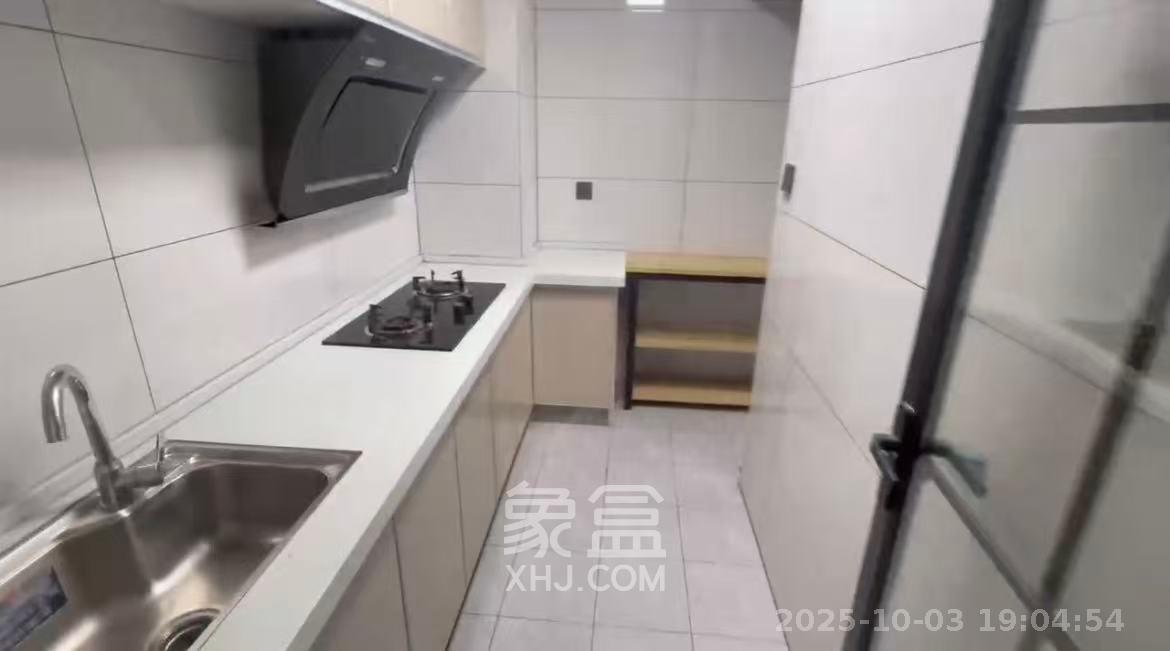 达美美立方  2室1厅1卫    2700.0元/月室内图