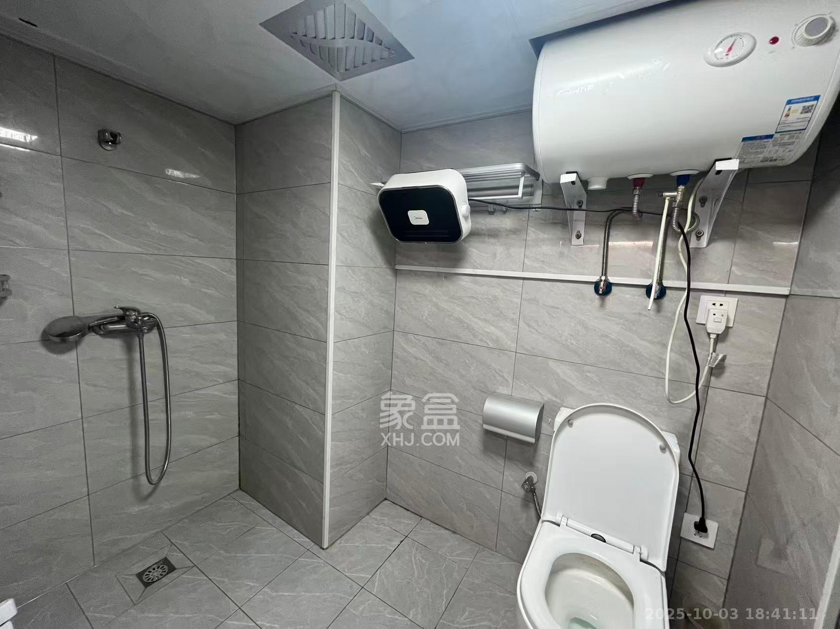 龙湖新壹城 1室1厅1卫 1600.0元/月 龙湖新壹城 1室1厅1卫 1600.0元/月室内图