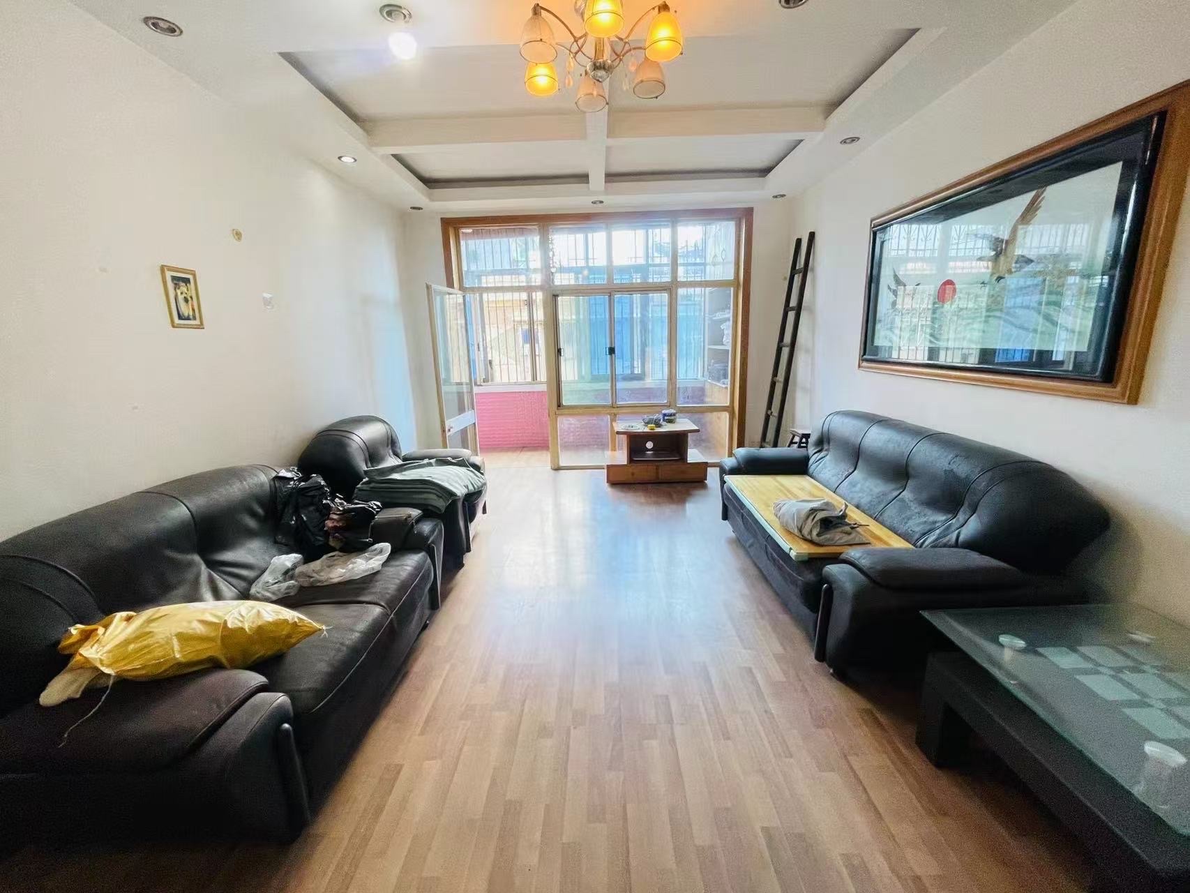下碧湘街小区  3室1厅1卫   1800.00元/月户型图