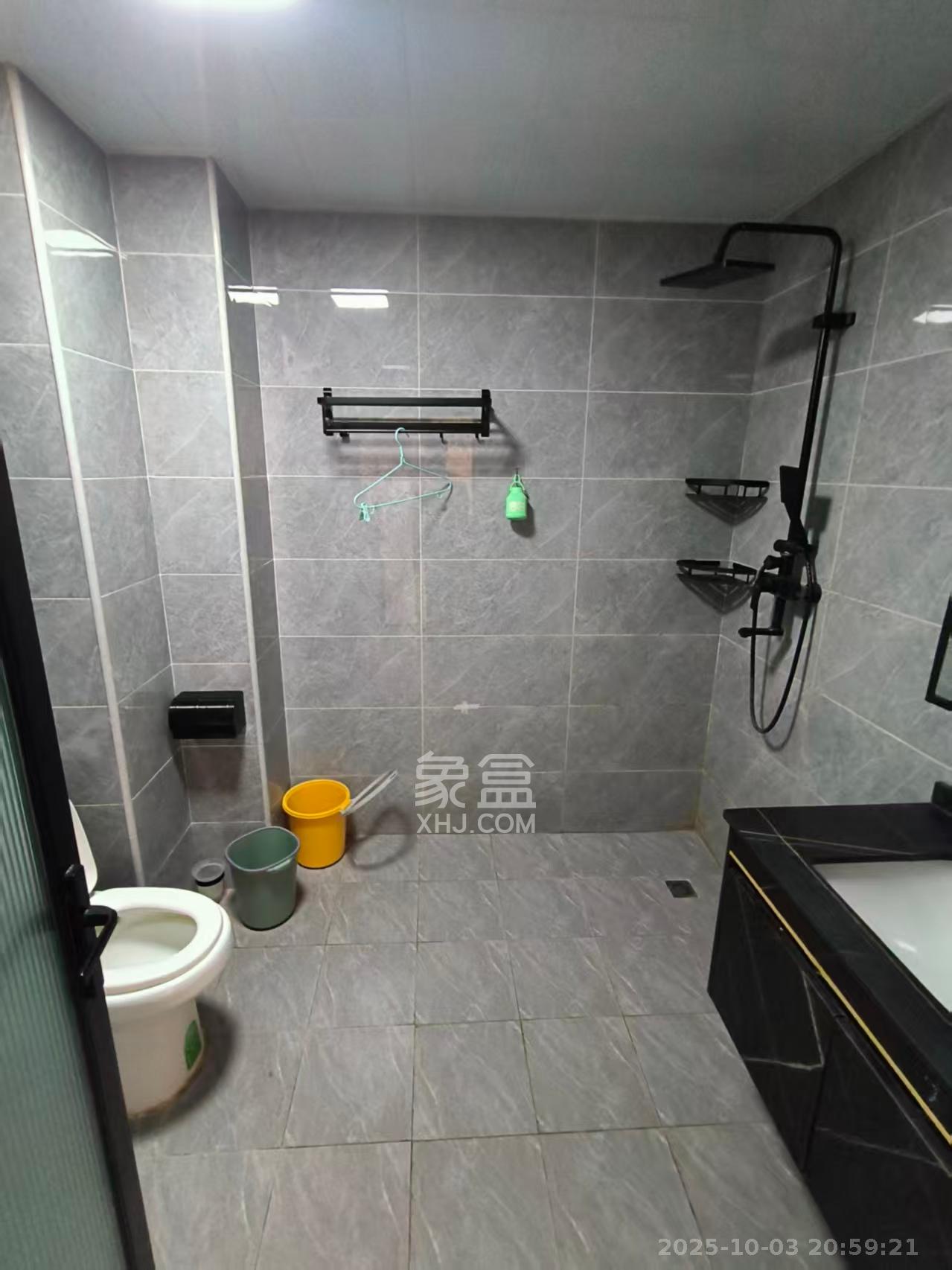 通发公寓  3室1厅1卫   2800.00元/月室内图