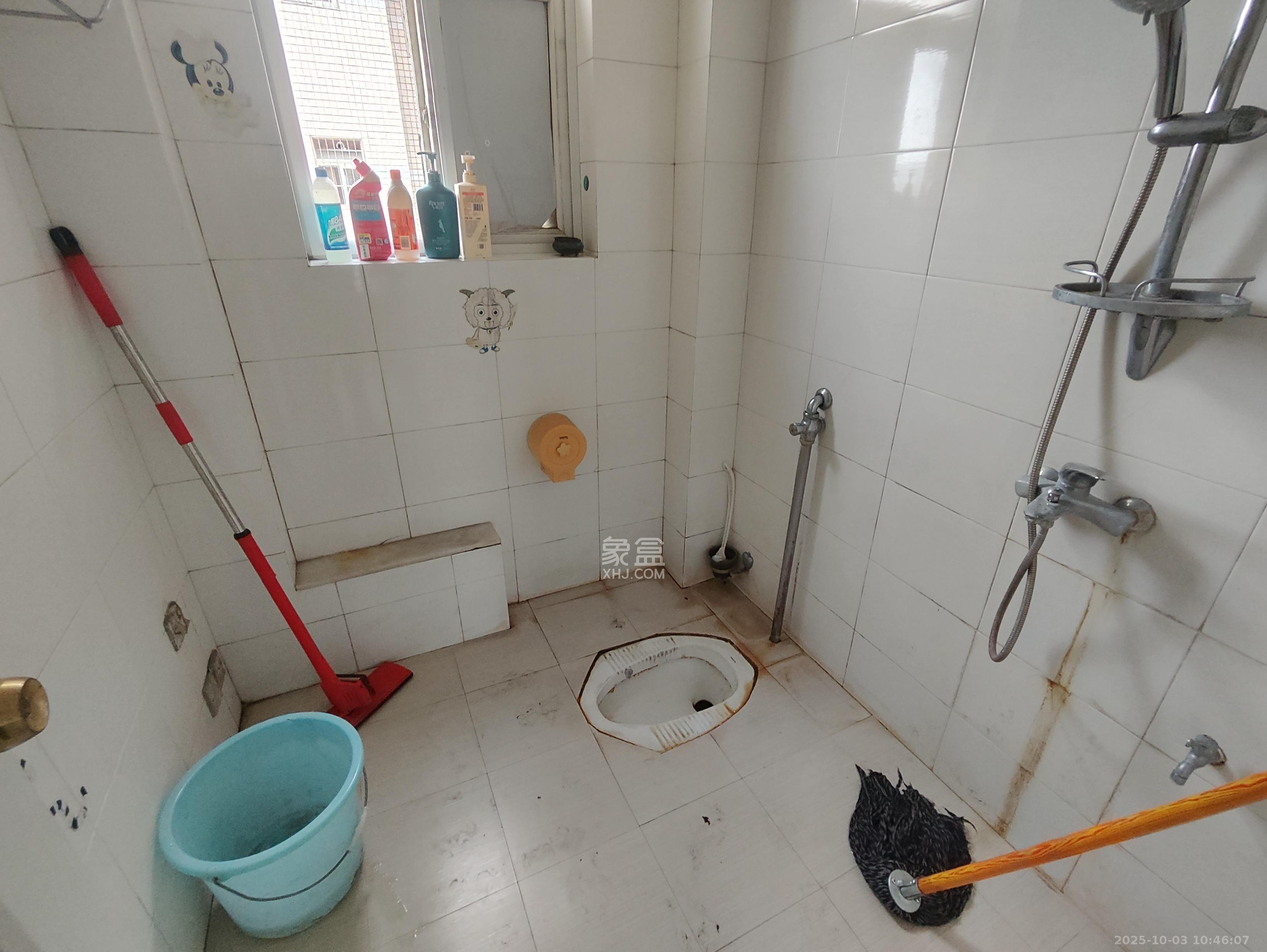 鑫天鑫城  2室2厅1卫    2200.0元/月室内图