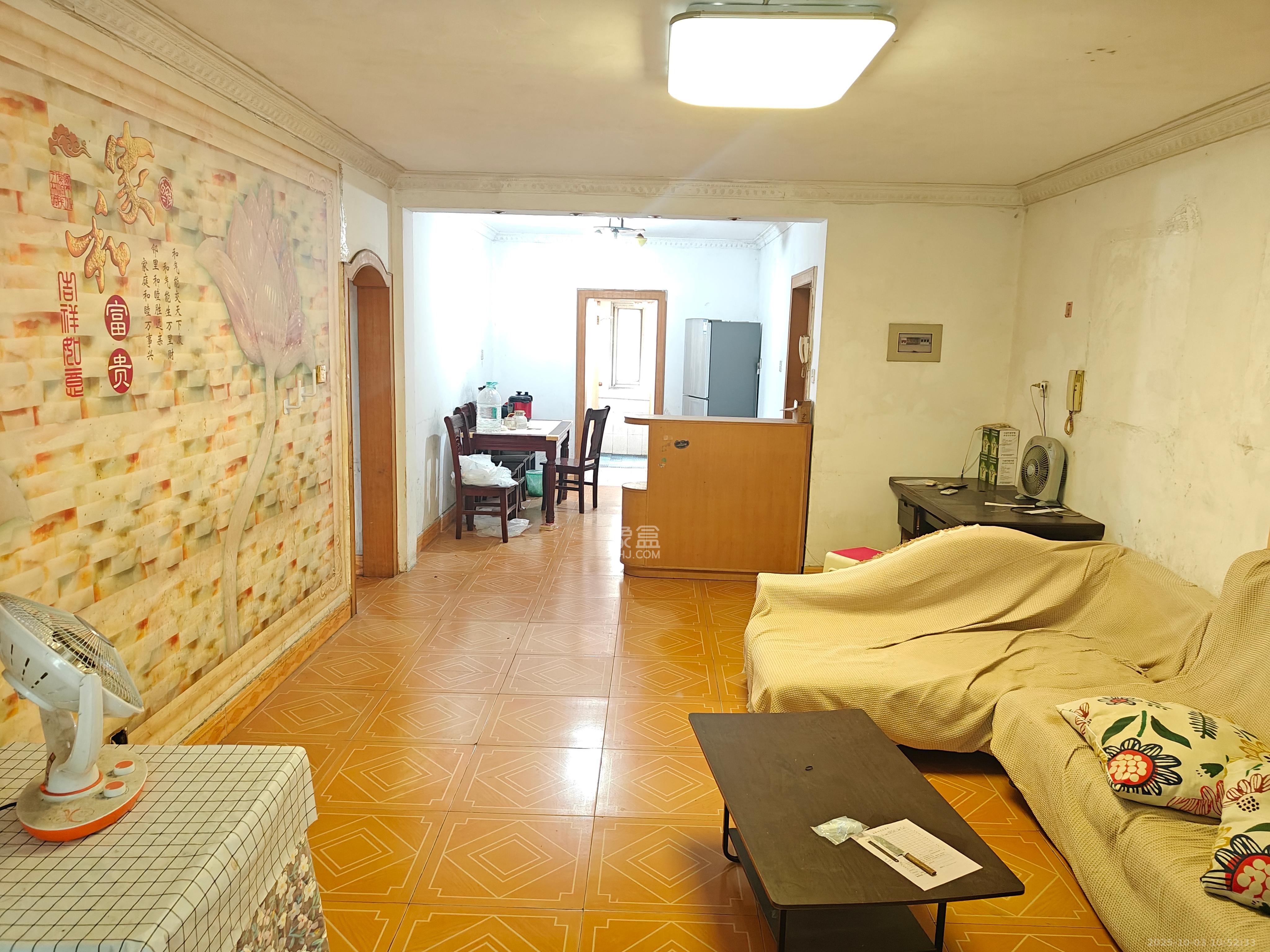 咸嘉新村嘉文苑  2室2厅1卫    1900.0元/月室内图