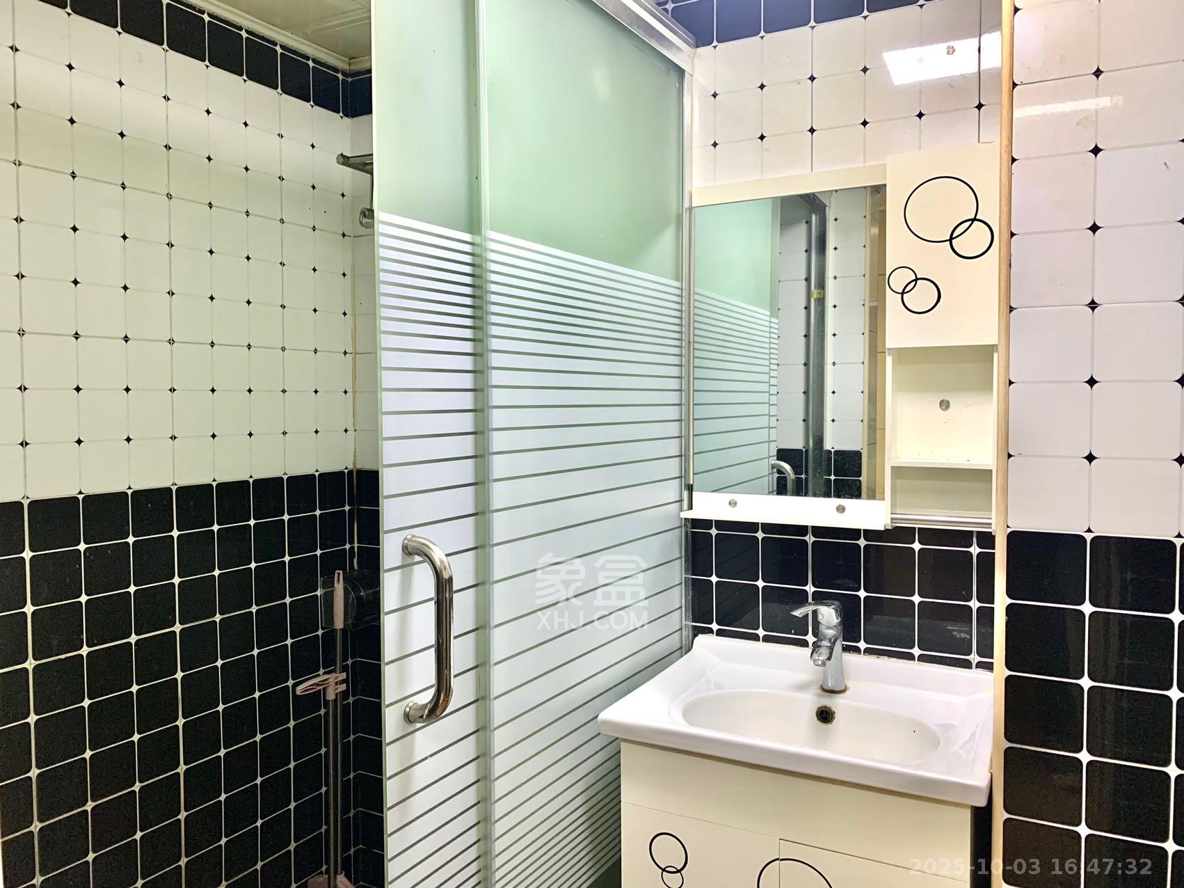 高升时代广场(冠铭商务中心) 1室1厅1卫 1400.0元/月 高升时代广场(冠铭商务中心) 1室1厅1卫 1400.0元/月室内图