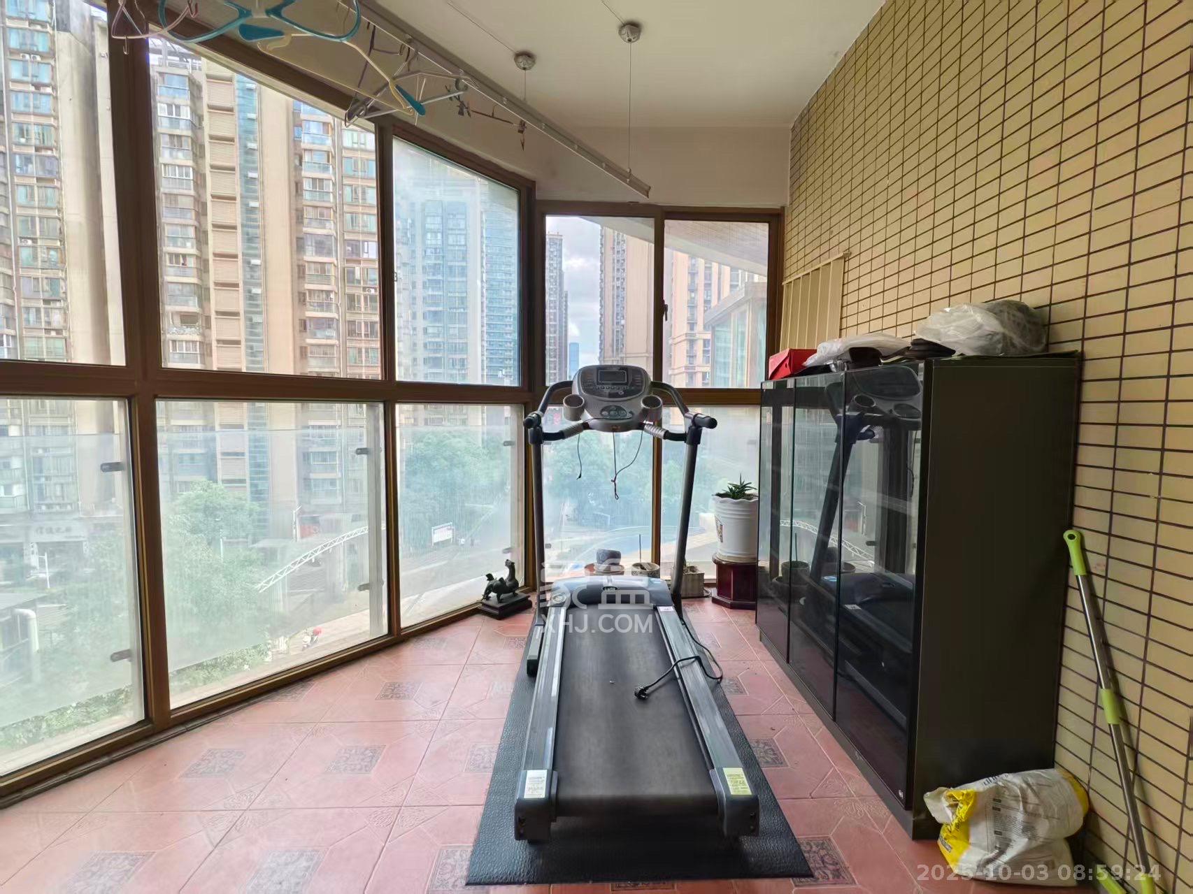 天健芙蓉盛世一期 3室2厅1卫 3600.0元/月 天健芙蓉盛世一期 3室2厅1卫 3600.0元/月室内图