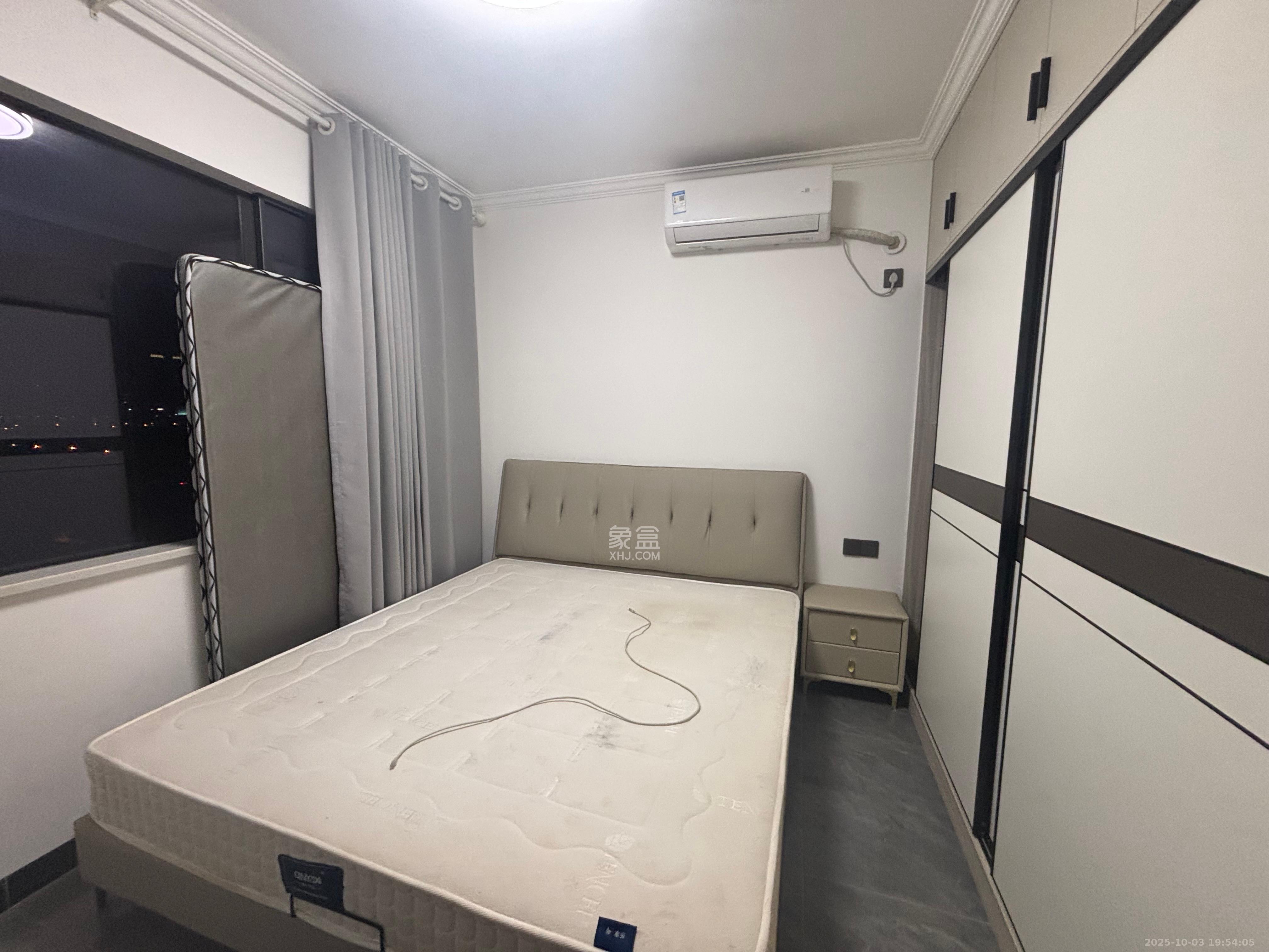 金塘家园  2室1厅1卫    1800.0元/月室内图