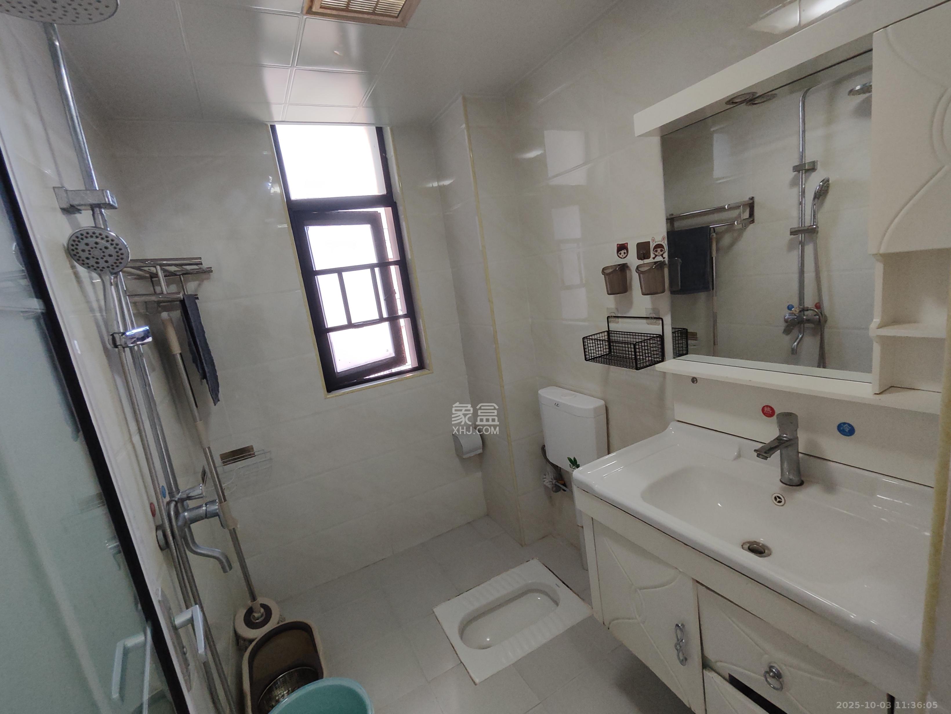 康桥长郡  3室2厅1卫    1800.0元/月 康桥长郡  3室2厅1卫    1800.0元/月室内图