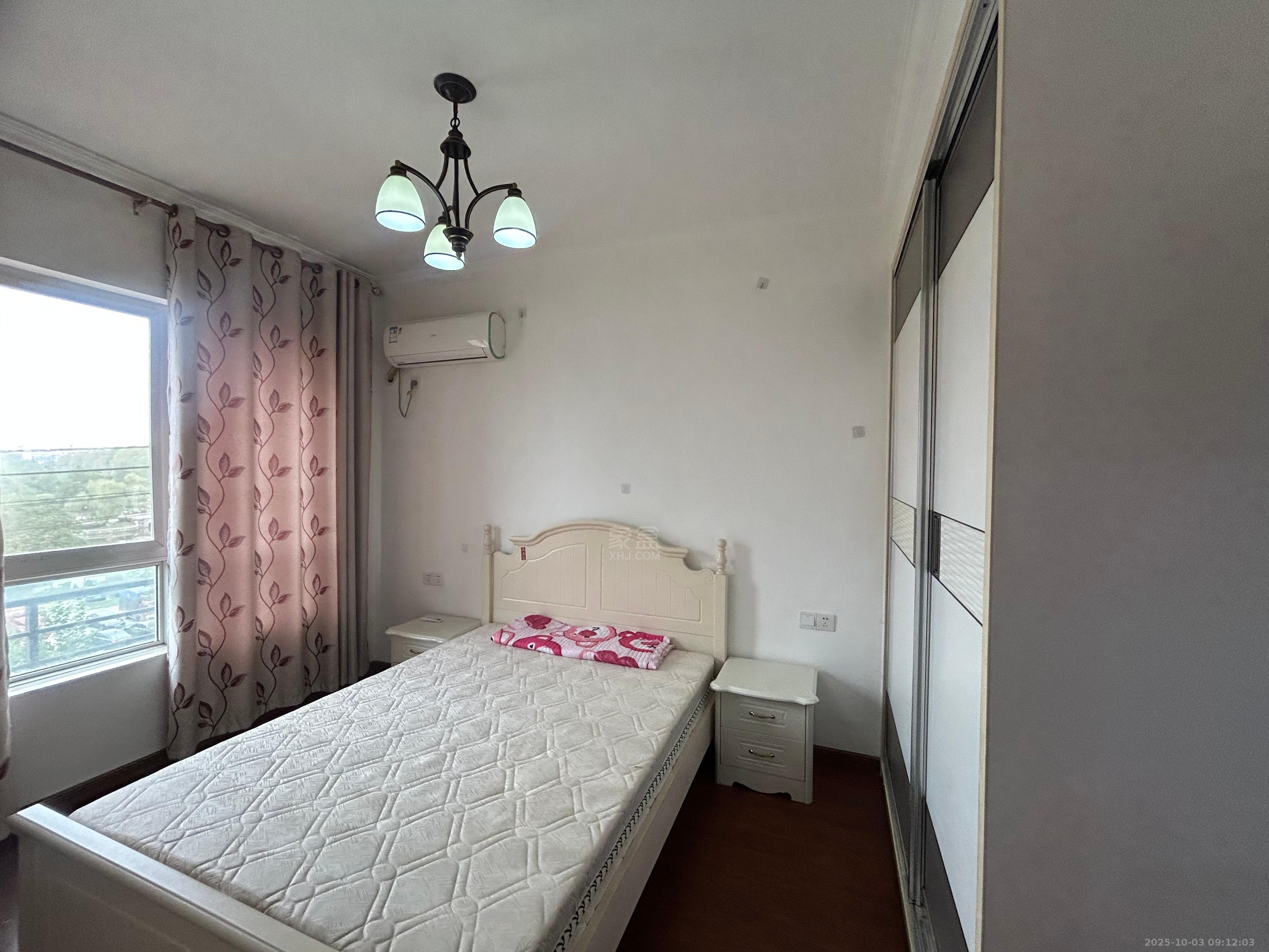 天泰喜梅小区 2室2厅1卫 1200.0元/月 天泰喜梅小区 2室2厅1卫 1200.0元/月室内图