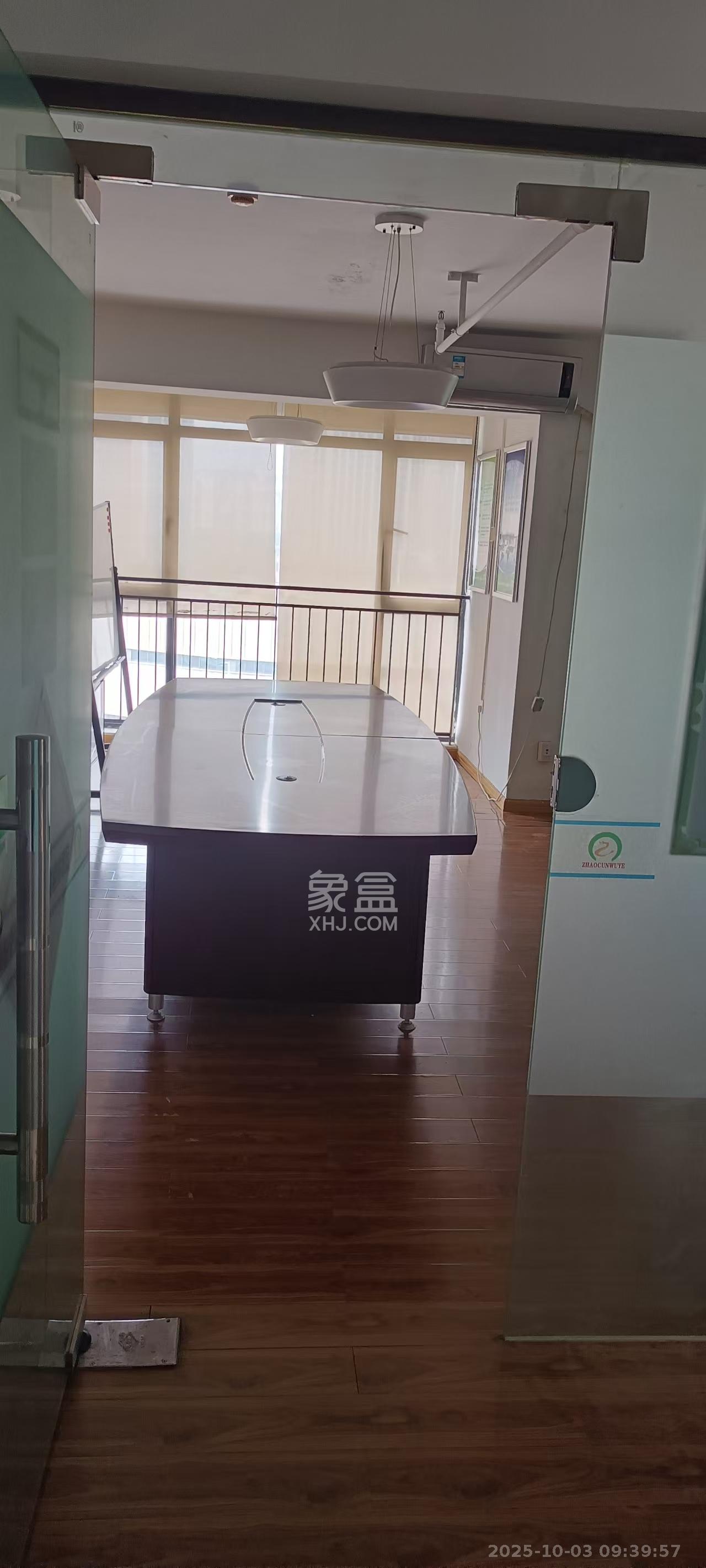 万科金域华府一期 3室1厅1卫 5000.0元/月 万科金域华府一期 3室1厅1卫 5000.0元/月室内图