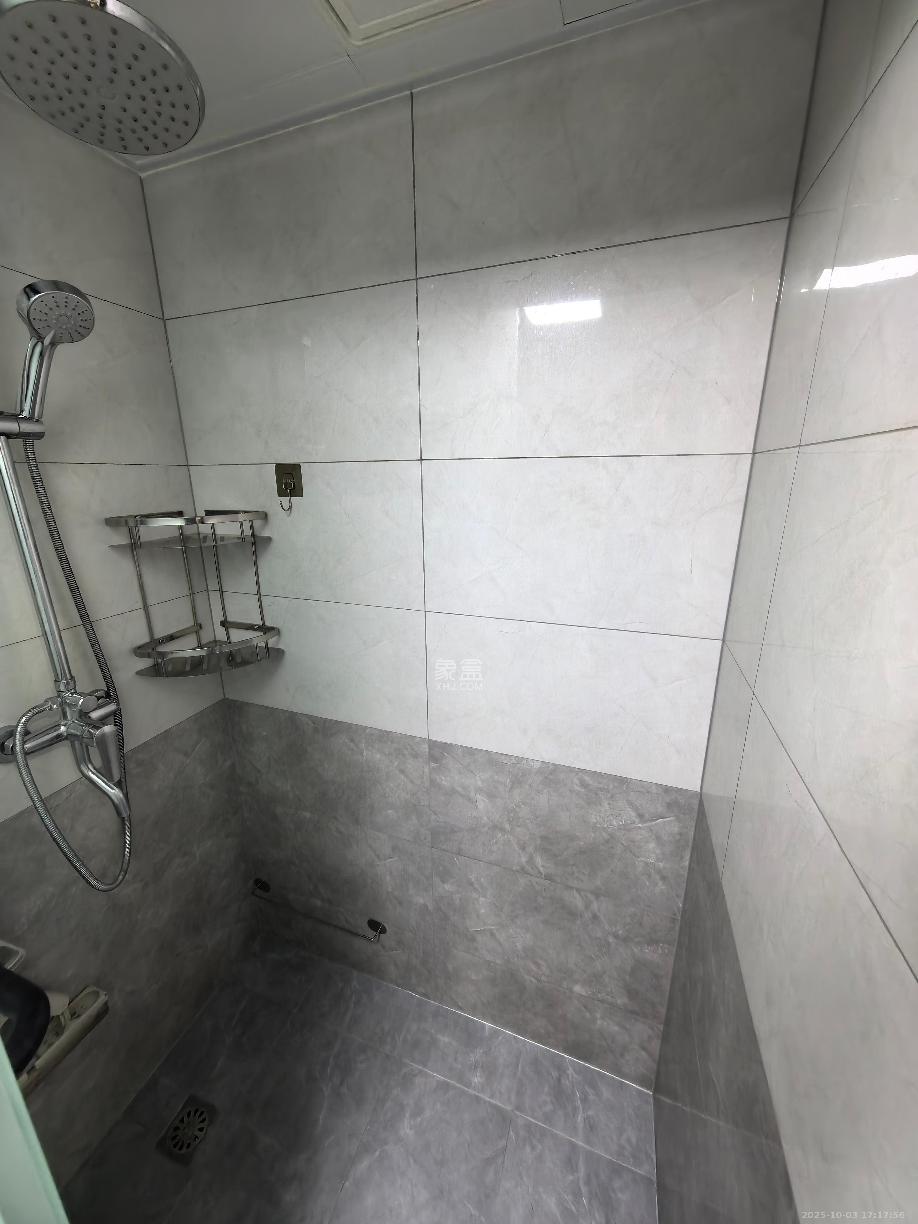弘坤云寓  1室1厅1卫   2300.00元/月室内图