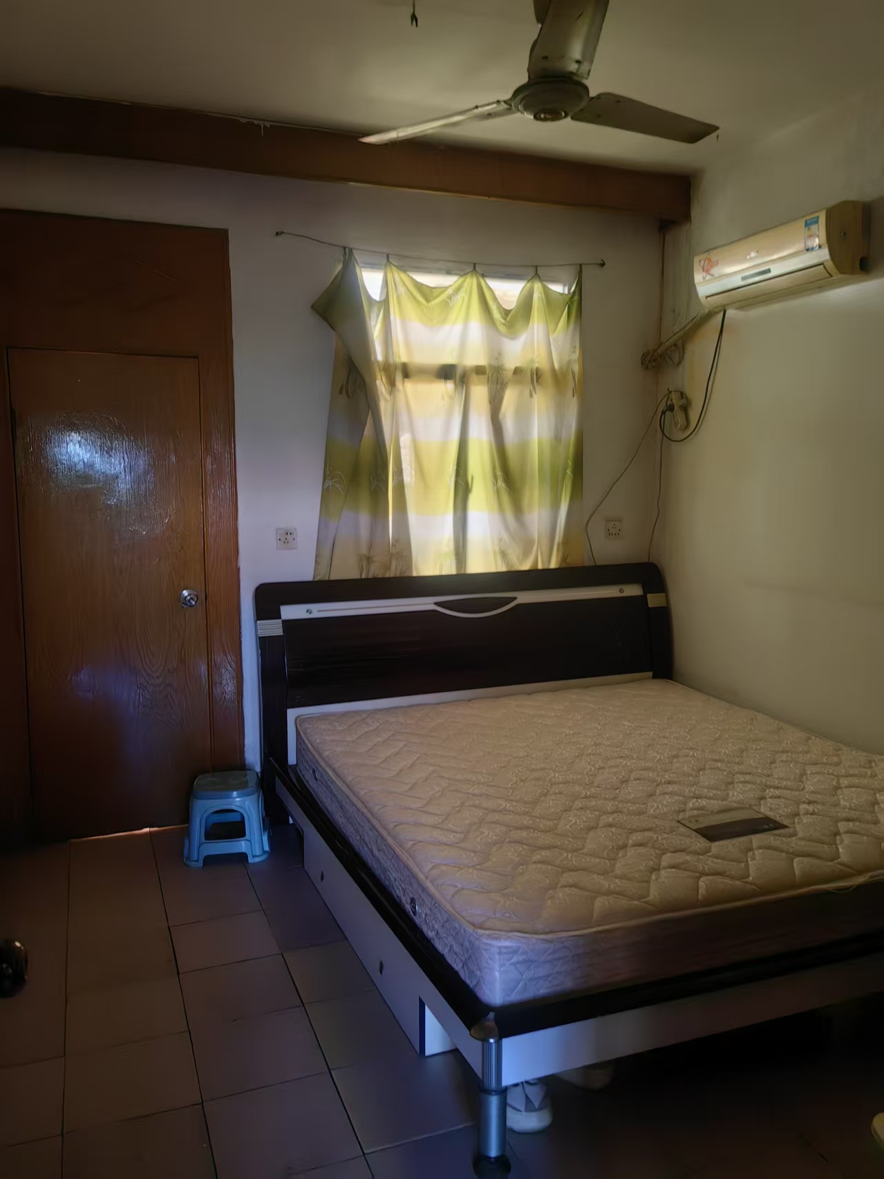 市煤炭局家属楼  1室0厅0卫    500.0元/月室内图