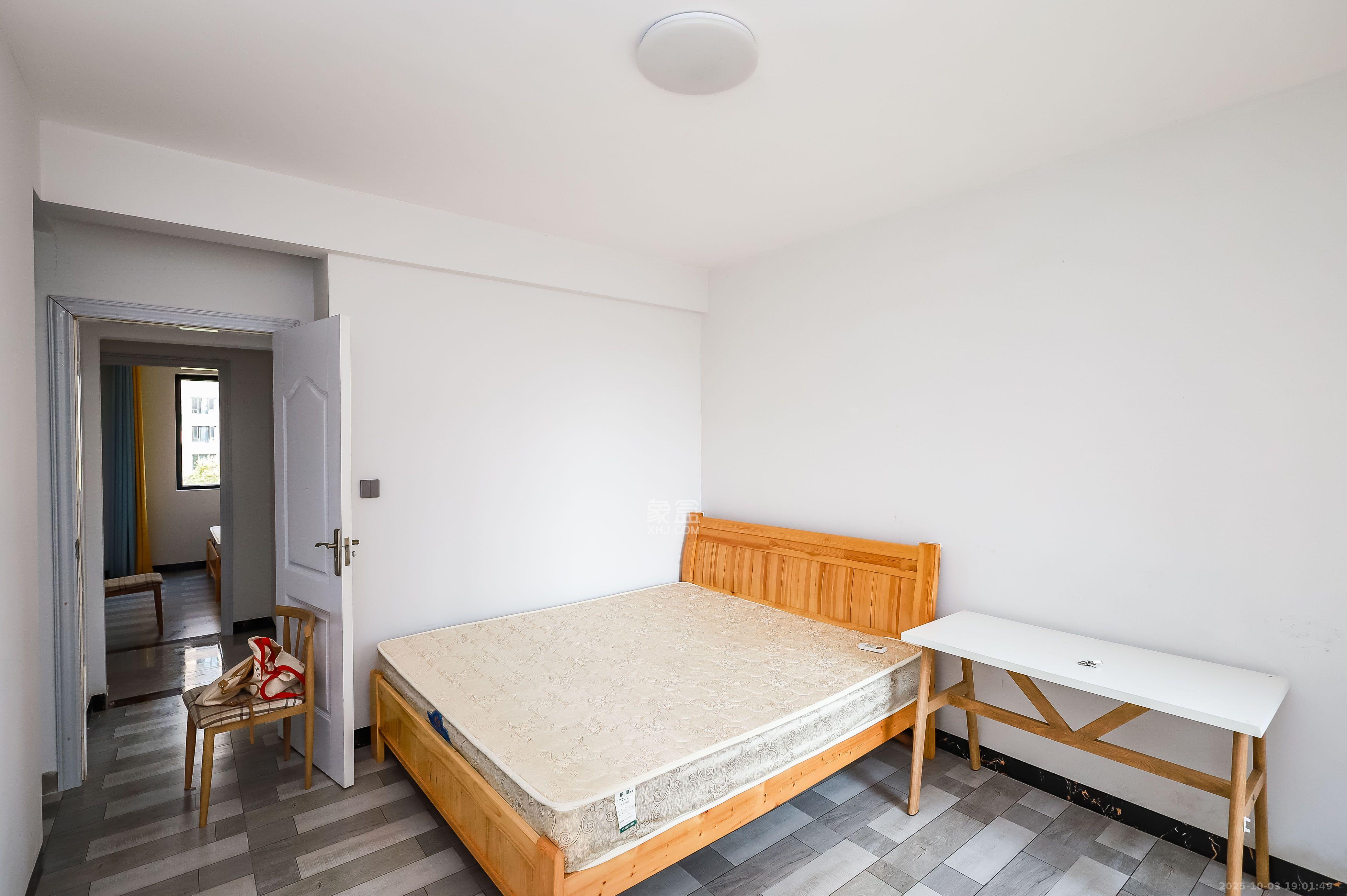 长房云时代 4室2厅2卫 2800.0元/月 长房云时代 4室2厅2卫 2800.0元/月室内图