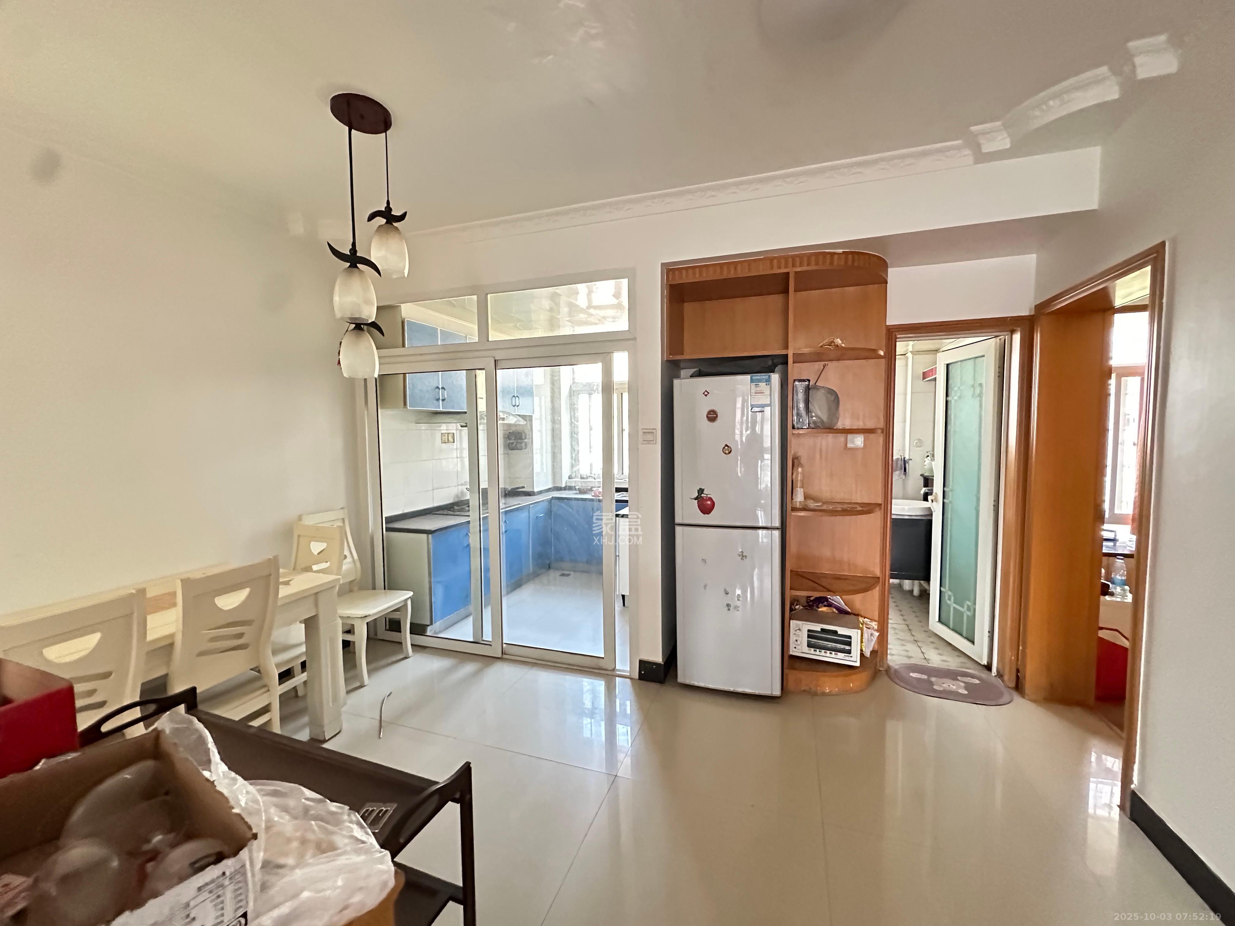 鄱阳小区  3室2厅1卫    1500.0元/月室内图