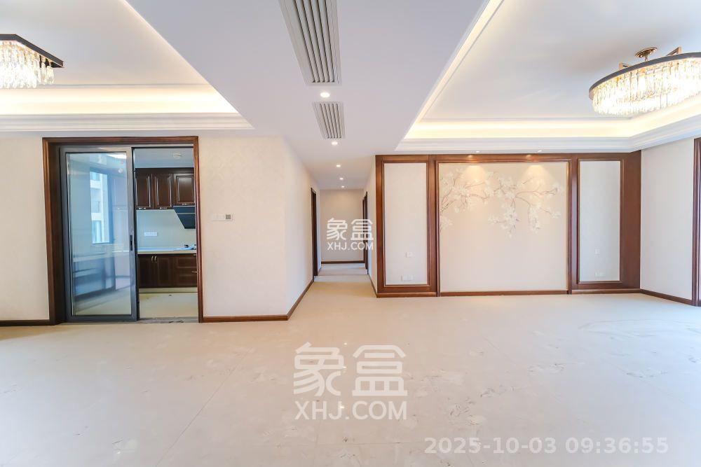 运达锦绣广场 5室2厅3卫 6500.0元/月 运达锦绣广场 5室2厅3卫 6500.0元/月室内图