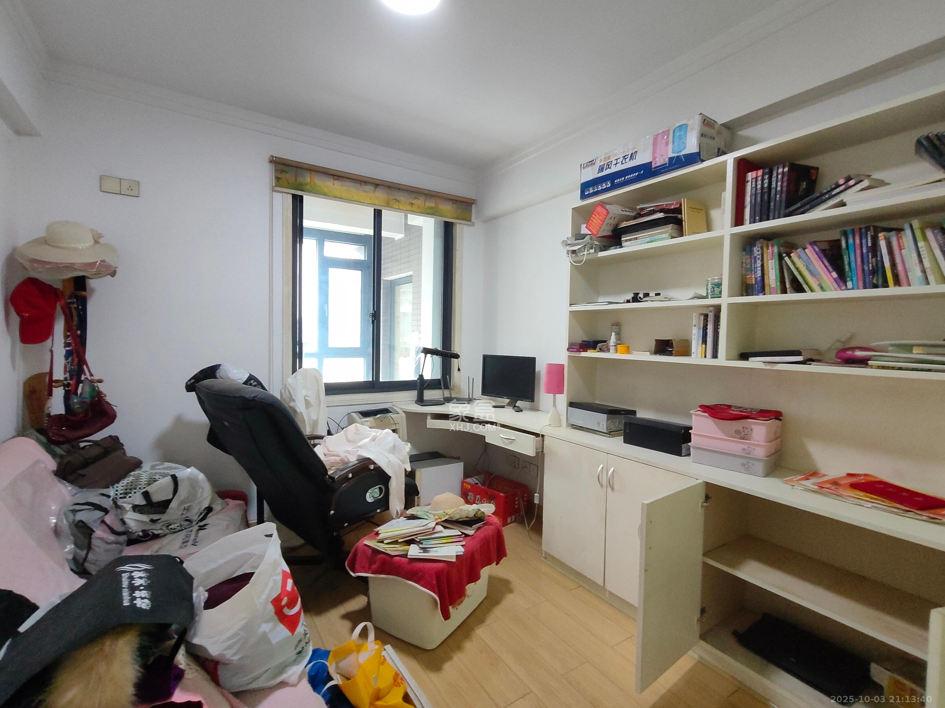 美林水郡 3室2厅2卫 2700.0元/月 美林水郡 3室2厅2卫 2700.0元/月室内图