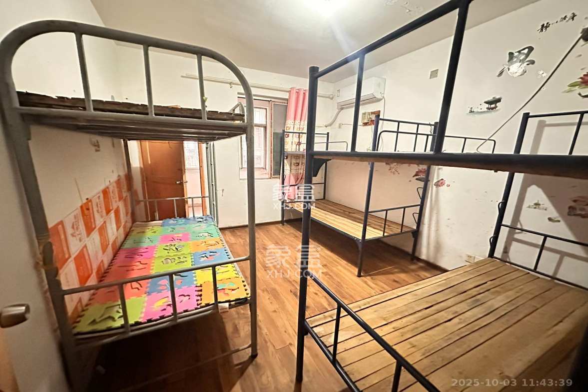 省军区宿舍 3室1厅1卫 2800.0元/月 省军区宿舍 3室1厅1卫 2800.0元/月室内图