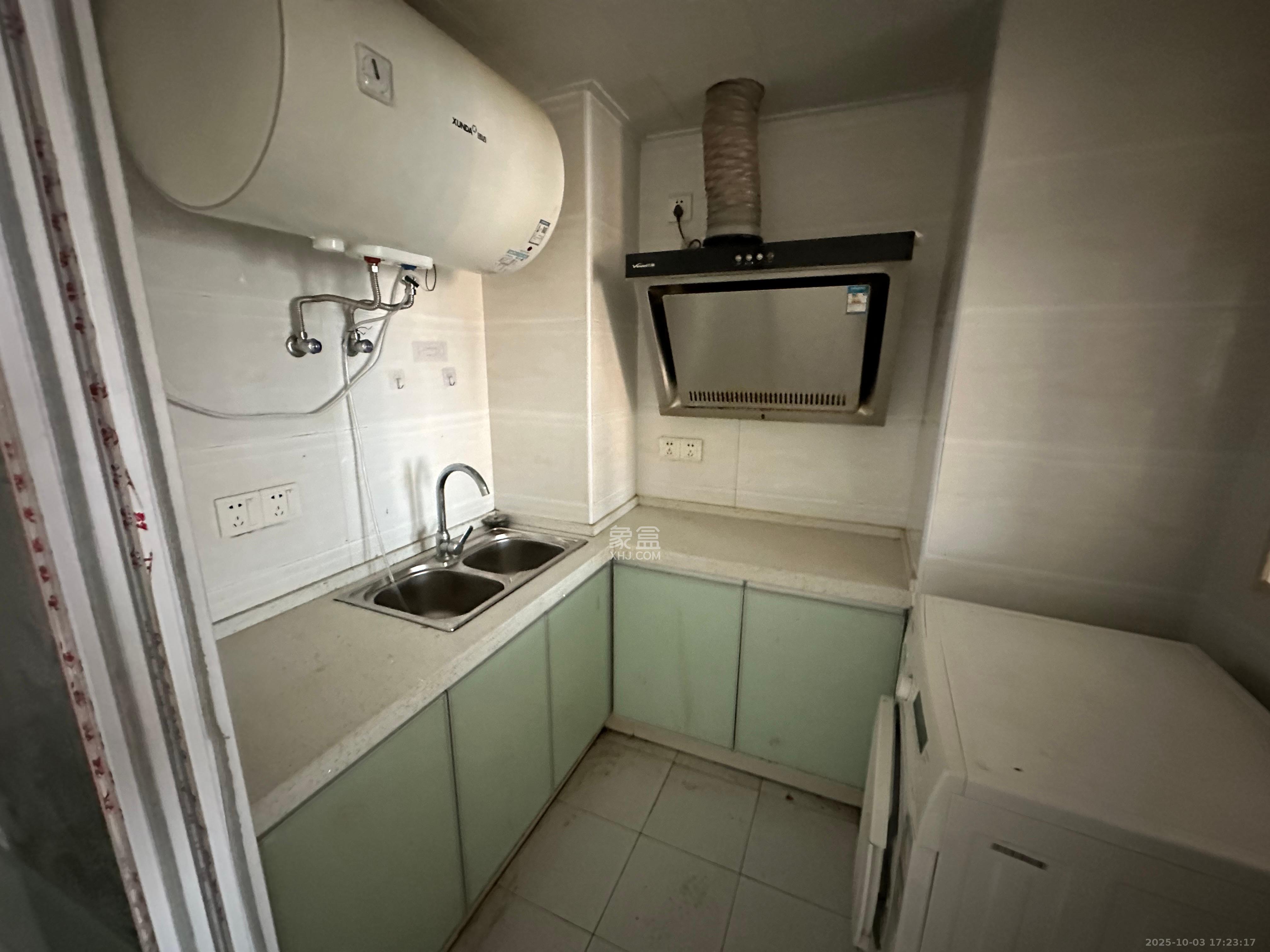 钰龙天下二期(钰龙佳园) 2室2厅1卫 1500.0元/月 钰龙天下二期(钰龙佳园) 2室2厅1卫 1500.0元/月室内图