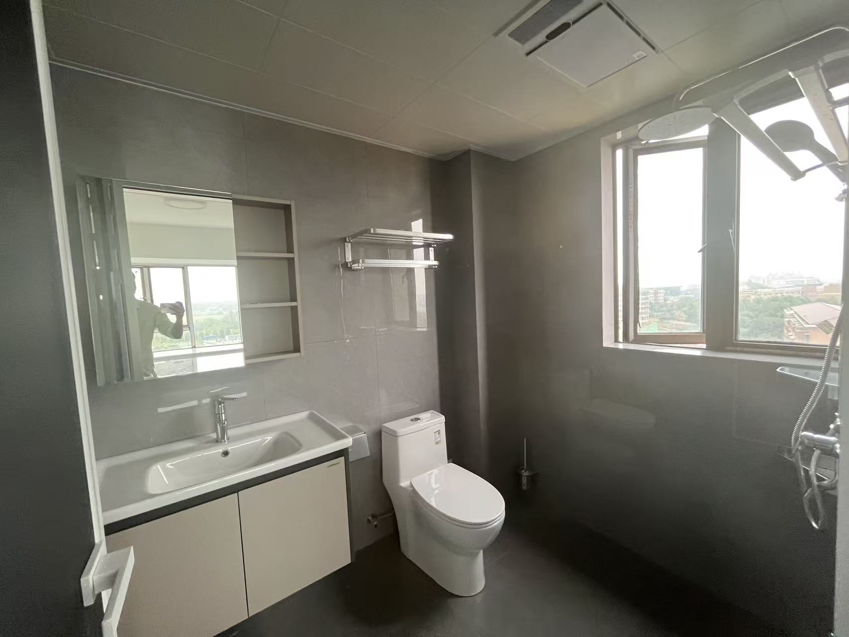 益阳客天下 5室2厅2卫 2400.0元/月 益阳客天下 5室2厅2卫 2400.0元/月室内图