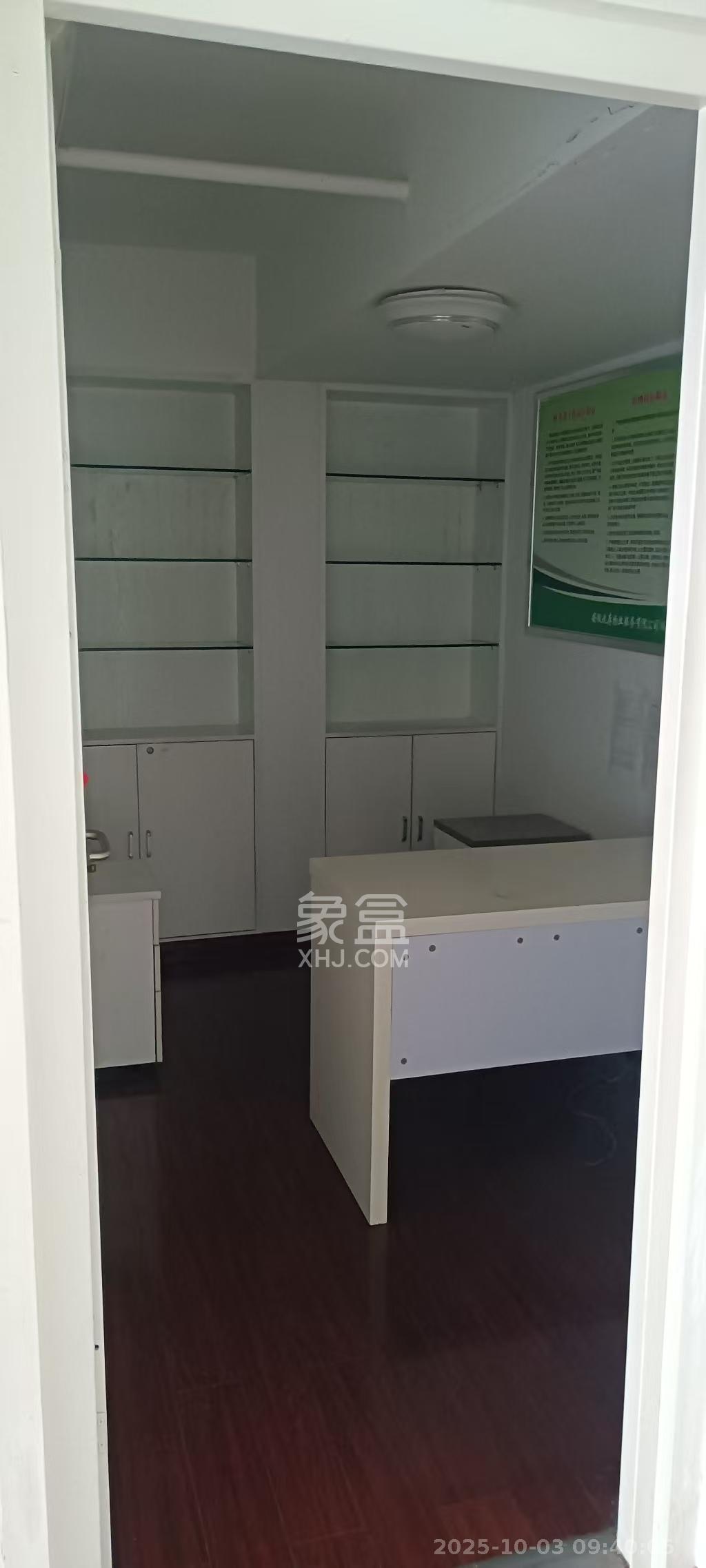 万科金域华府一期 3室1厅1卫 5000.0元/月 万科金域华府一期 3室1厅1卫 5000.0元/月室内图