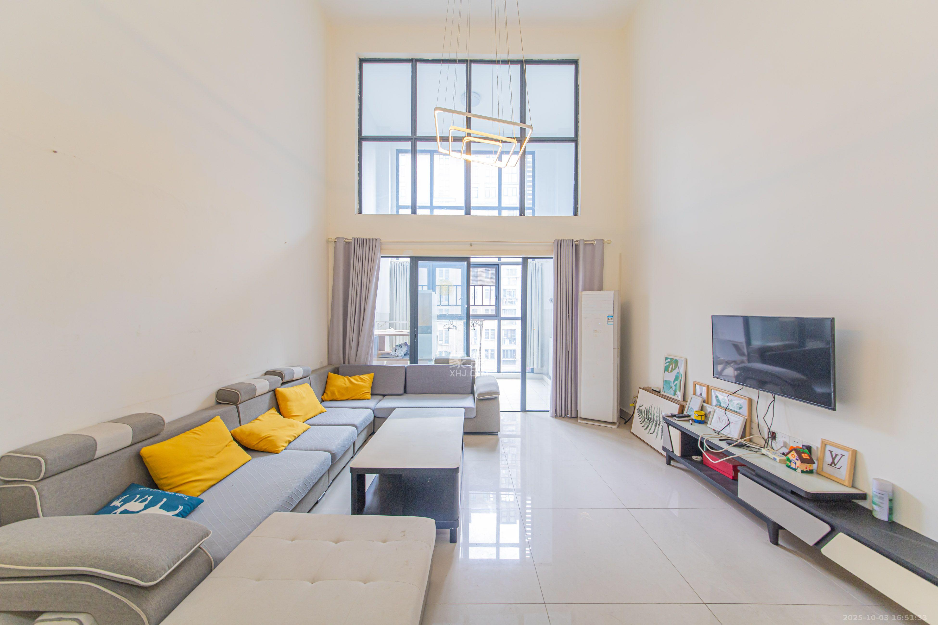 鑫远尚玺苑  4室2厅2卫    3800.0元/月 鑫远尚玺苑  4室2厅2卫    3800.0元/月