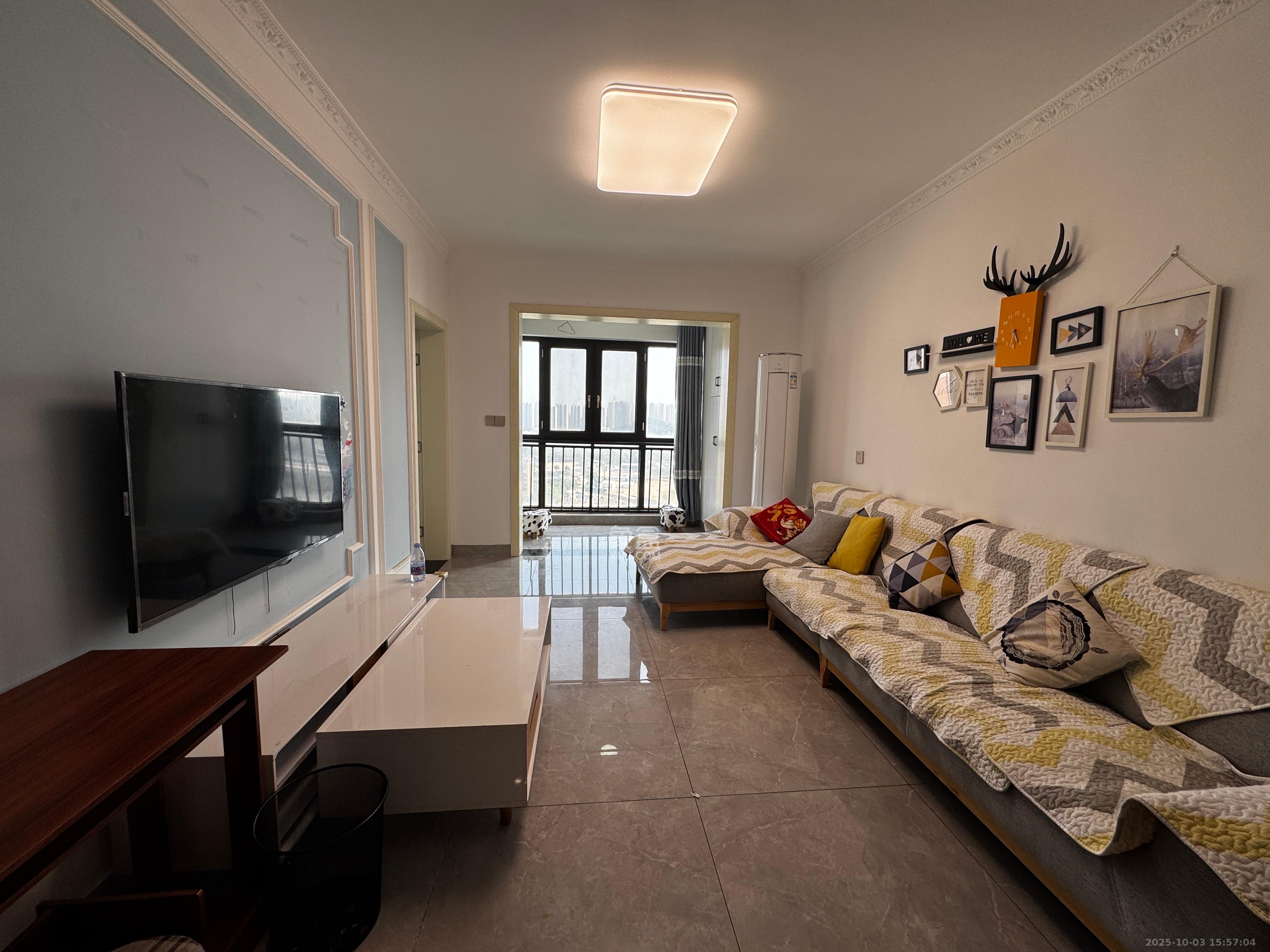 卓越蔚蓝城邦  3室2厅1卫    2100.0元/月 卓越蔚蓝城邦  3室2厅1卫    2100.0元/月