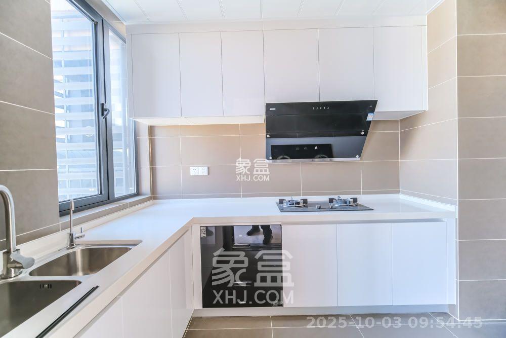 运达锦绣广场  3室2厅2卫   2800.00元/月室内图