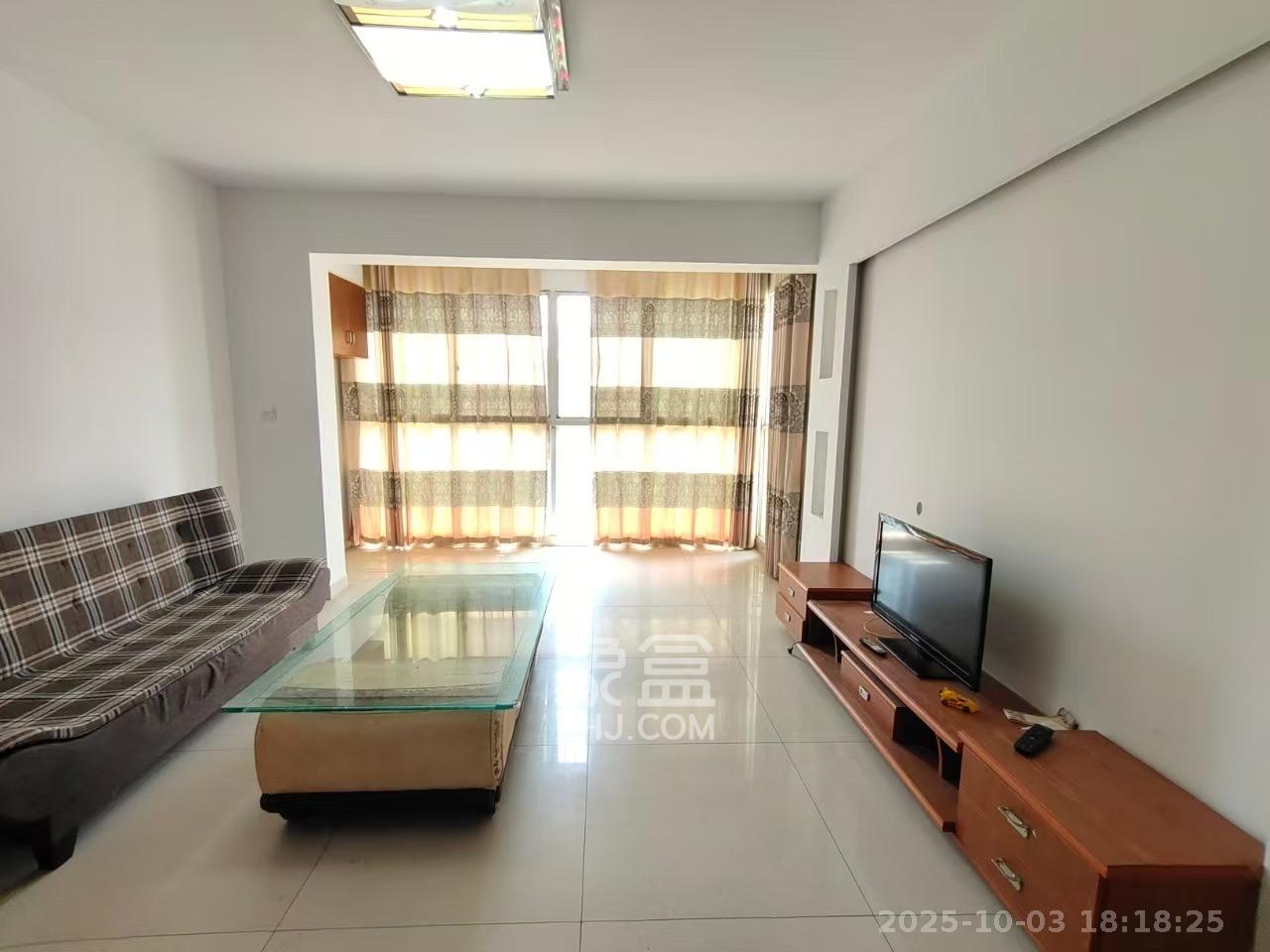 和润园一、二期  3室2厅1卫    2000.0元/月