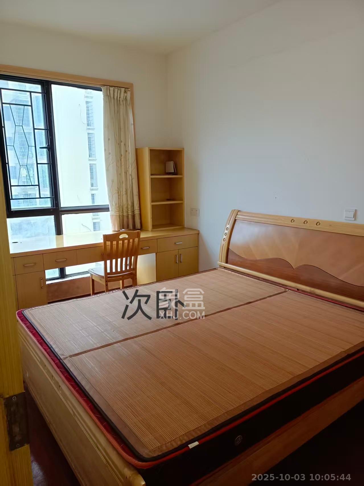 康斯丹郡（融程领秀佳园）  3室2厅1卫    2200.0元/月室内图