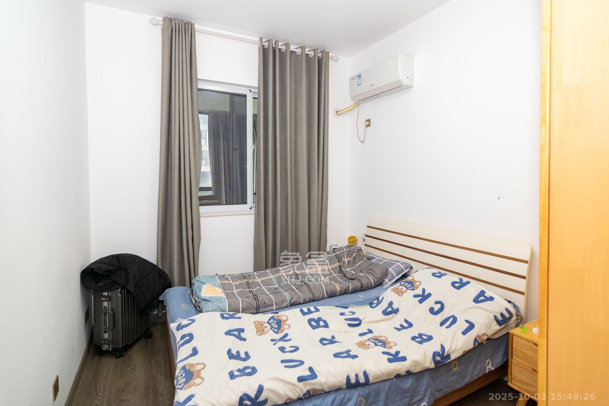 新华联梦想城 4室2厅2卫 2300.0元/月 新华联梦想城 4室2厅2卫 2300.0元/月室内图