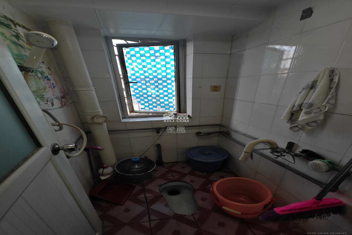 新天小区 2室2厅1卫 1500.0元/月 新天小区 2室2厅1卫 1500.0元/月室内图