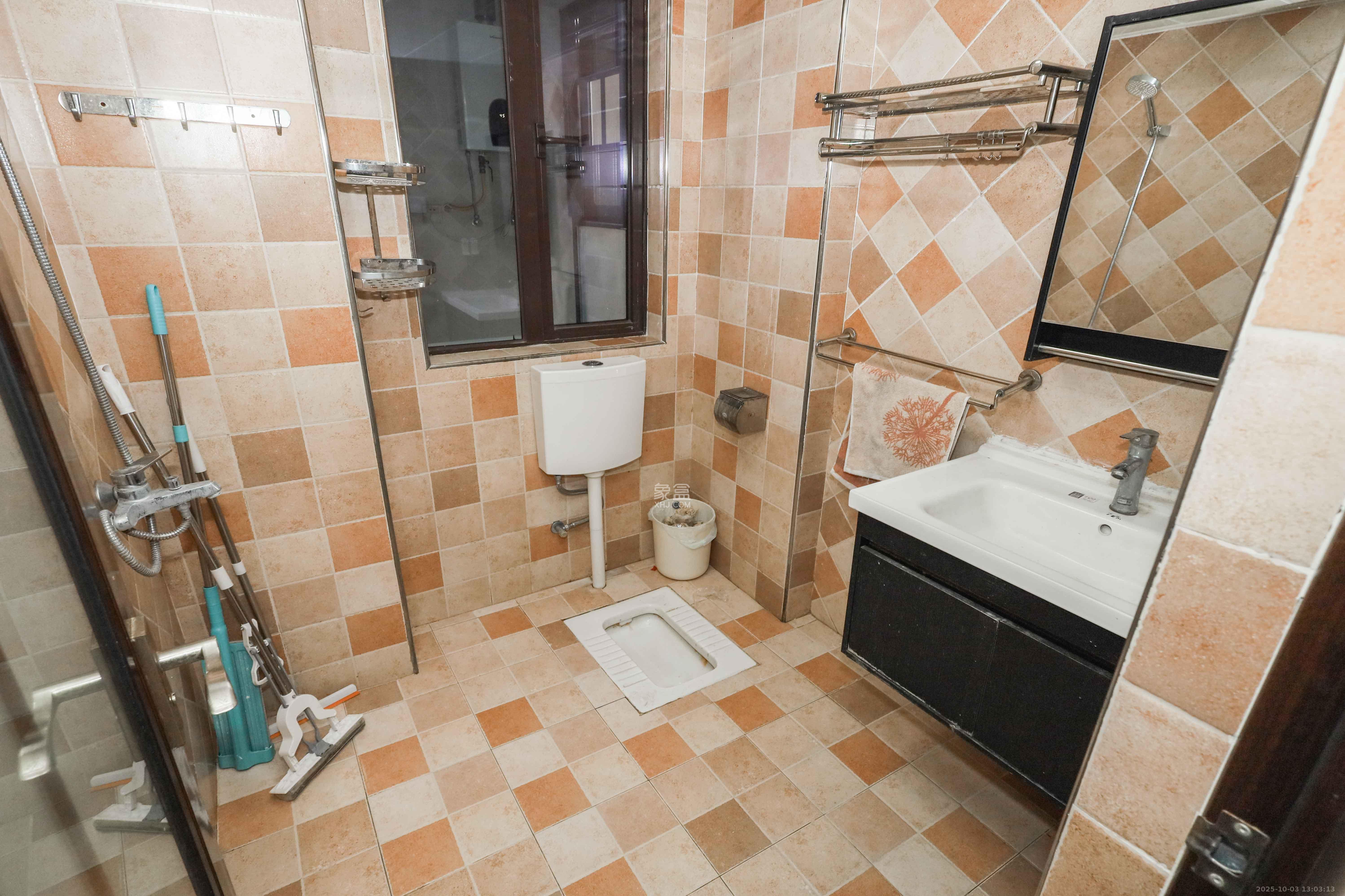 梅溪鑫苑名家 3室2厅1卫 82.0万 梅溪鑫苑名家 3室2厅1卫 82.0万其他