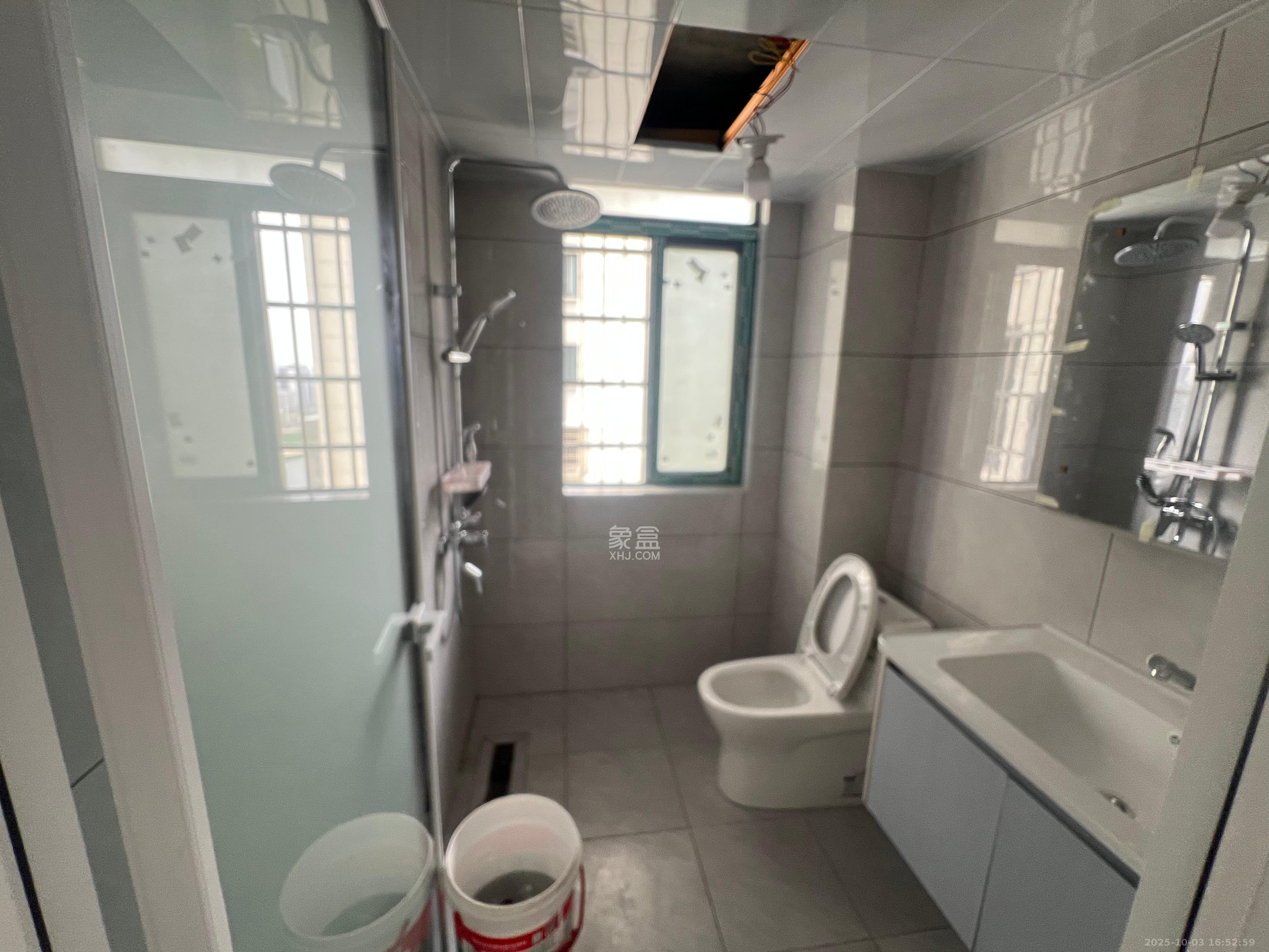 和景家园二期 2室1厅1卫 1600.0元/月 和景家园二期 2室1厅1卫 1600.0元/月室内图