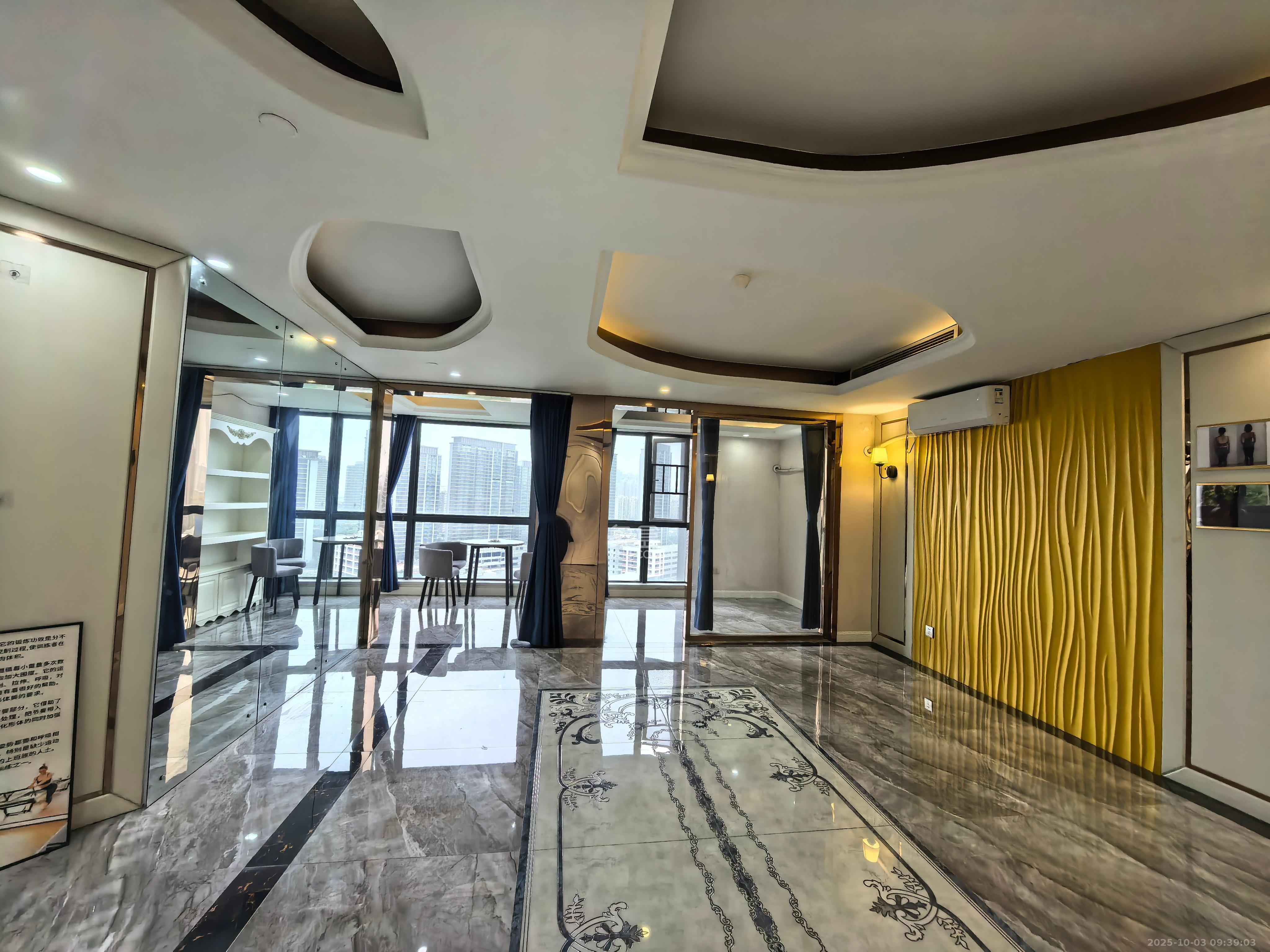 京武浪琴山一、二期 1室0厅0卫 4000.0元/月 京武浪琴山一、二期 1室0厅0卫 4000.0元/月室内图