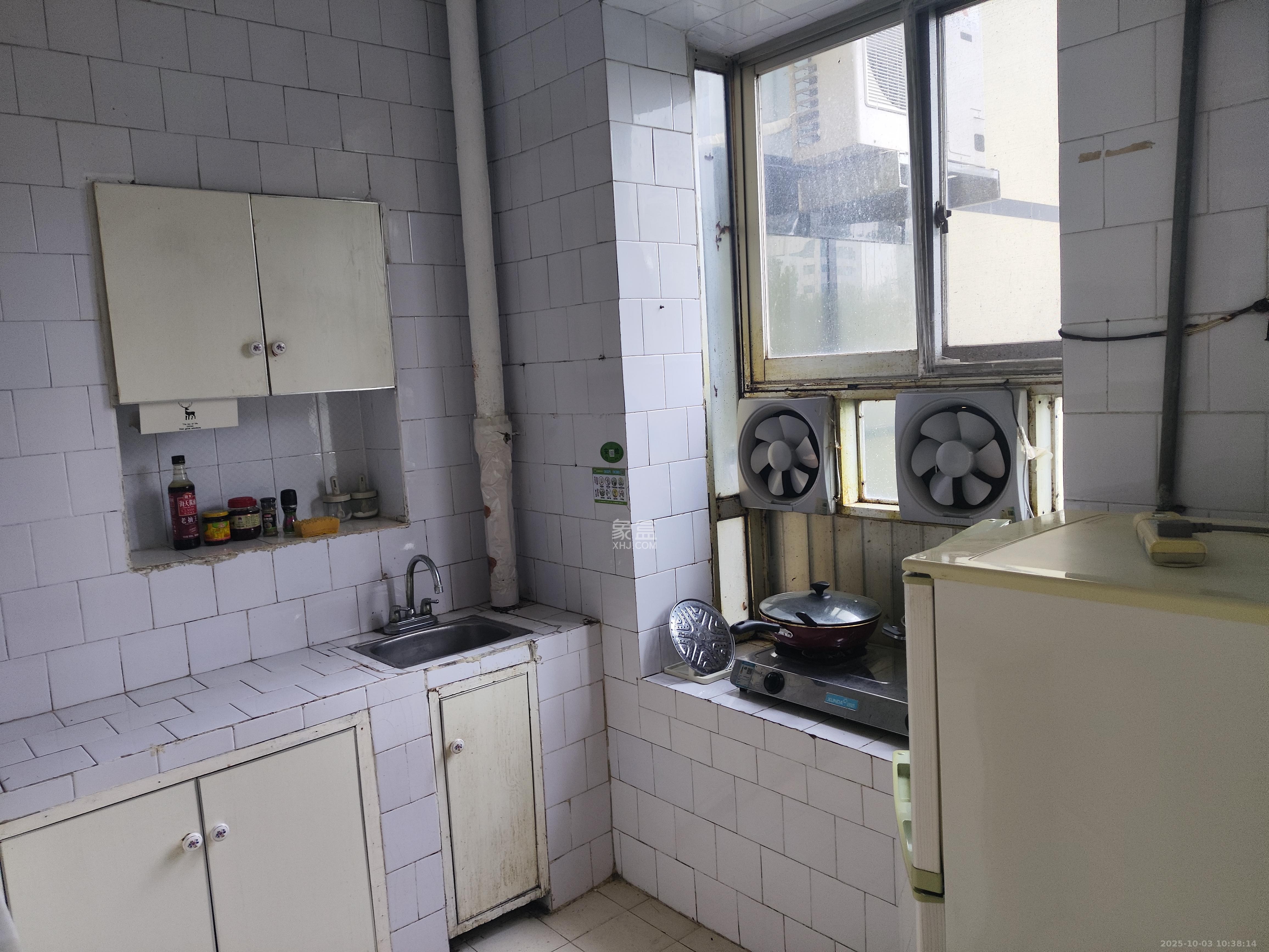 省政府机关二院  3室2厅1卫    2800.0元/月室内图