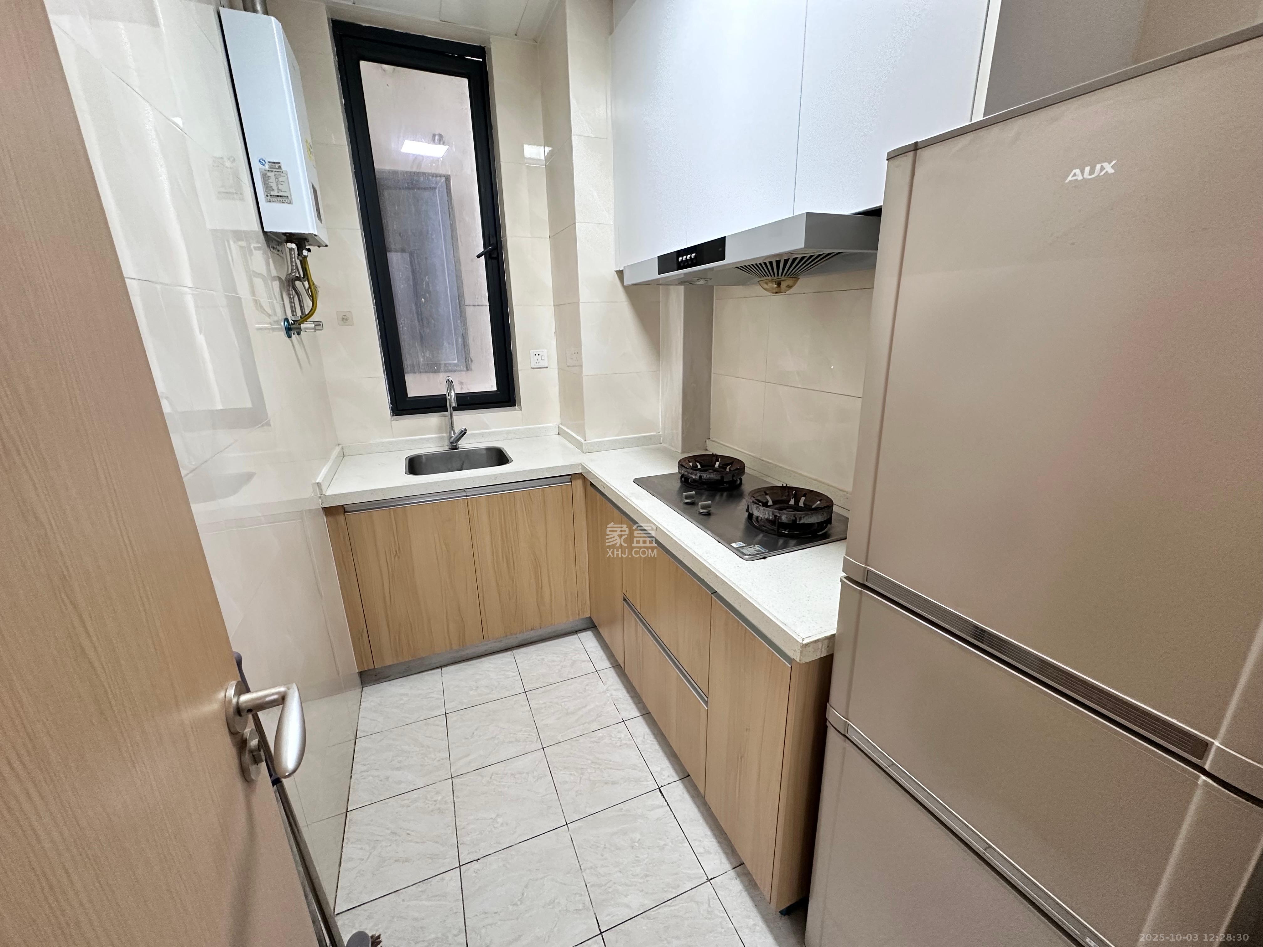 启迪协信中心  2室1厅1卫    2700.0元/月 启迪协信中心  2室1厅1卫    2700.0元/月室内图