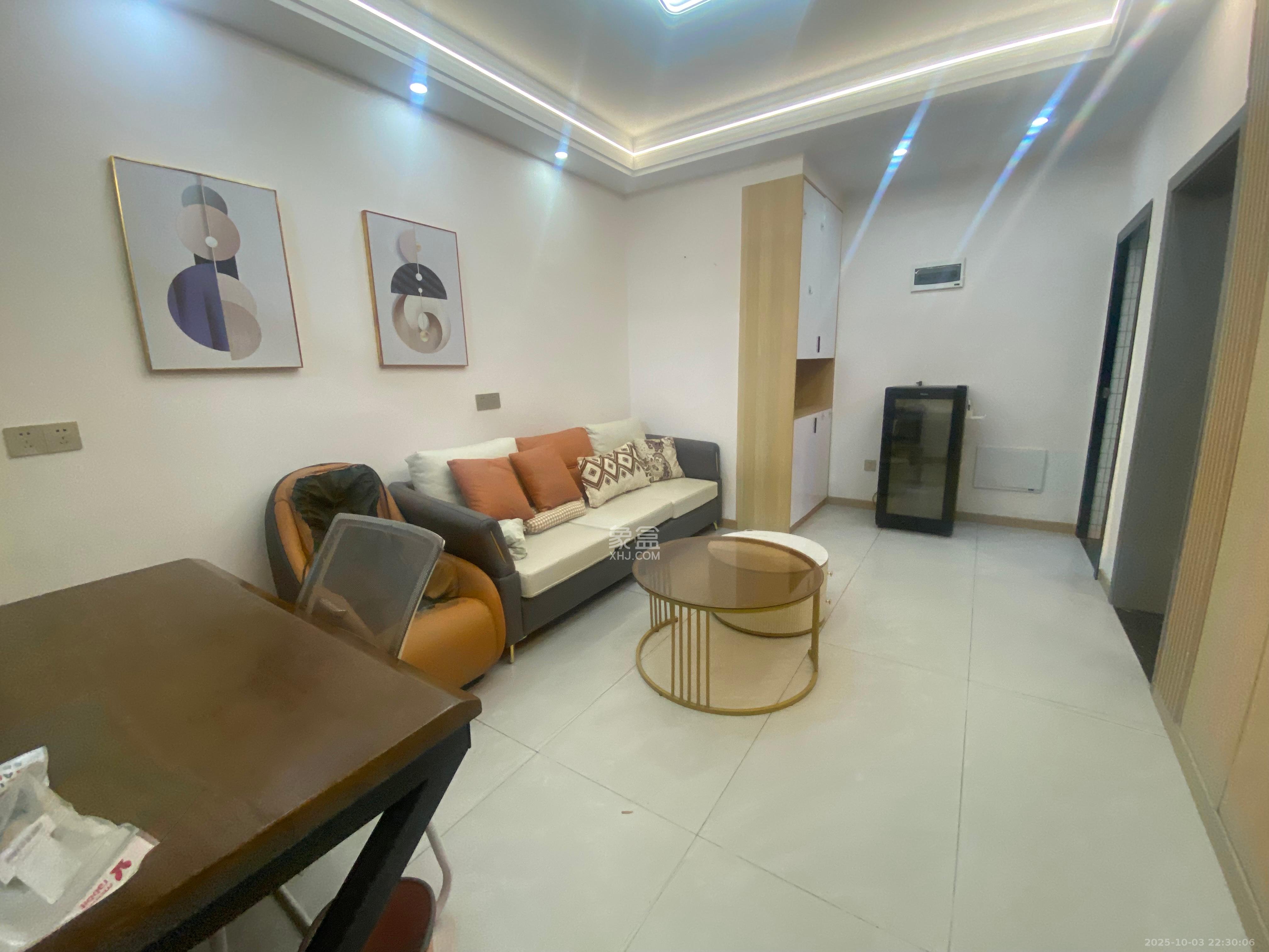 雨花区教师村 0室0厅0卫 1300.0元/月 雨花区教师村 0室0厅0卫 1300.0元/月室内图