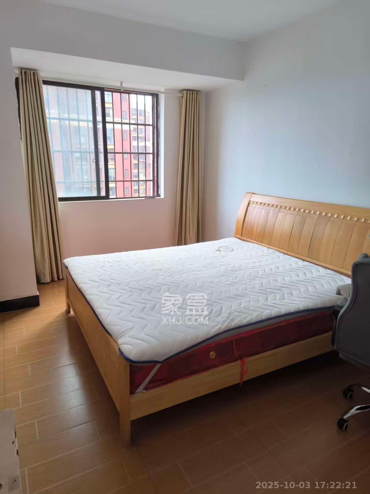 新城国际花都 3室1厅1卫 1300.0元/月 新城国际花都 3室1厅1卫 1300.0元/月室内图