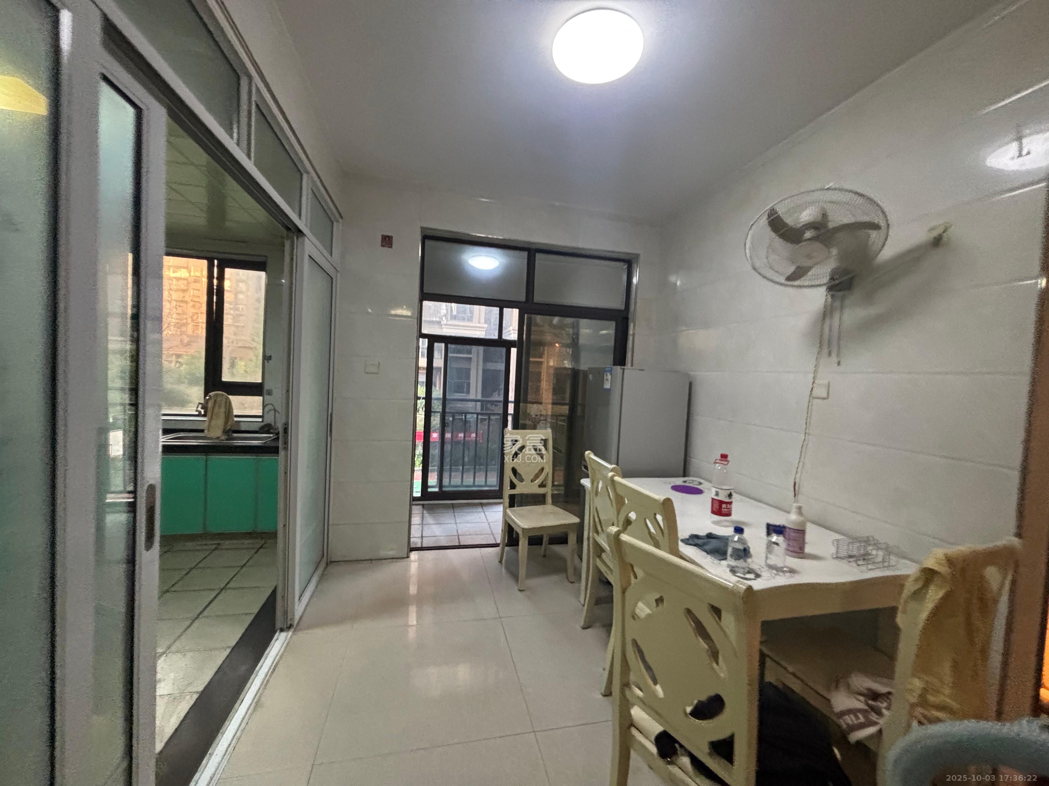 东岸梅园小区 4室2厅2卫 3000.0元/月 东岸梅园小区 4室2厅2卫 3000.0元/月室内图