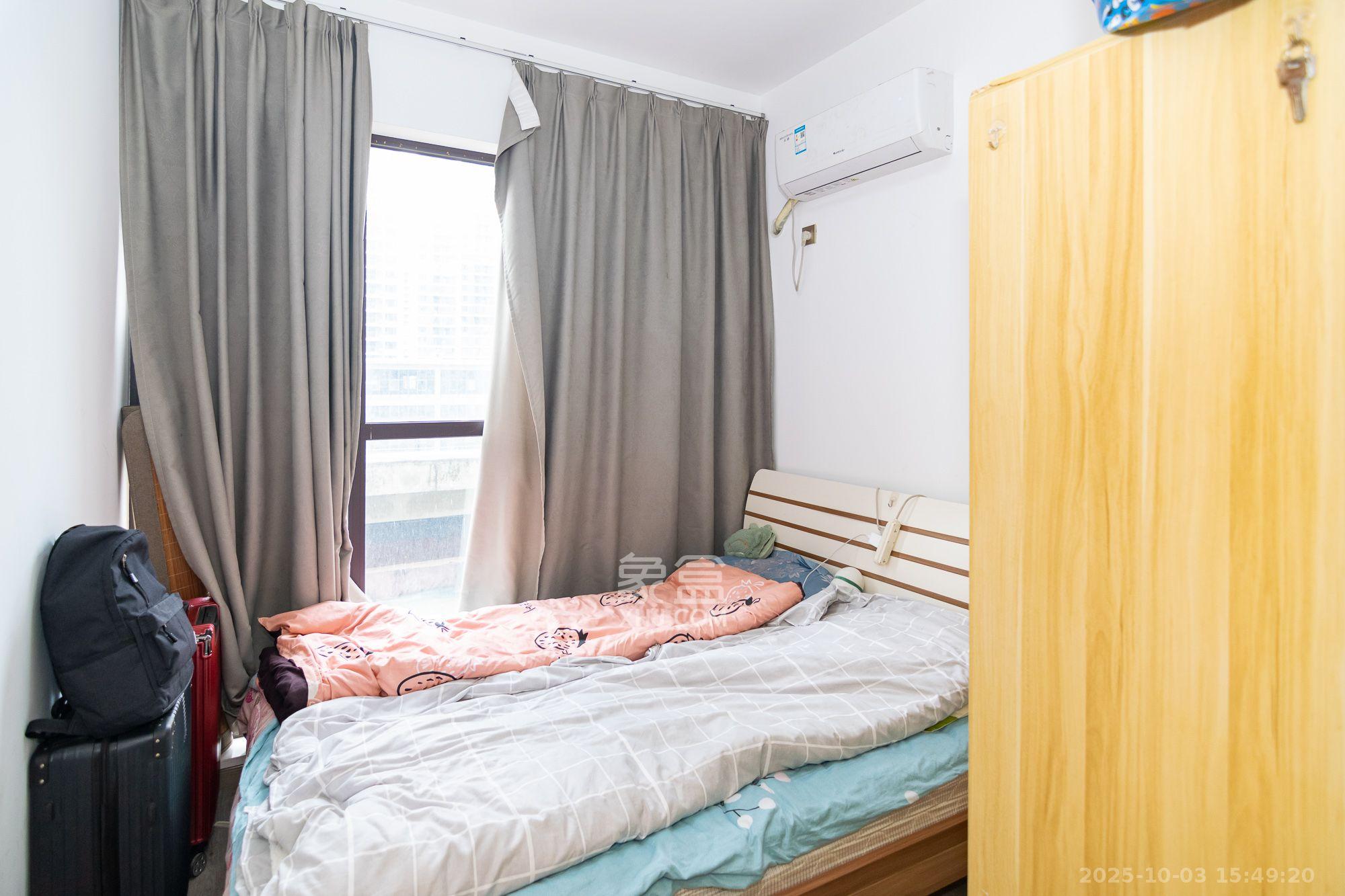 新华联梦想城 4室2厅2卫 2300.0元/月 新华联梦想城 4室2厅2卫 2300.0元/月室内图