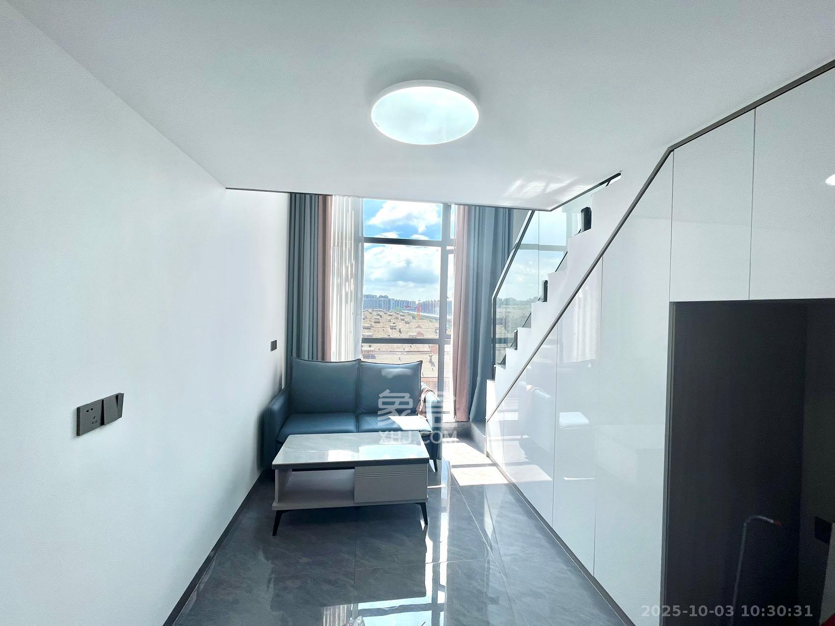 新长海D1站 1室1厅1卫 1600.0元/月 新长海D1站 1室1厅1卫 1600.0元/月室内图