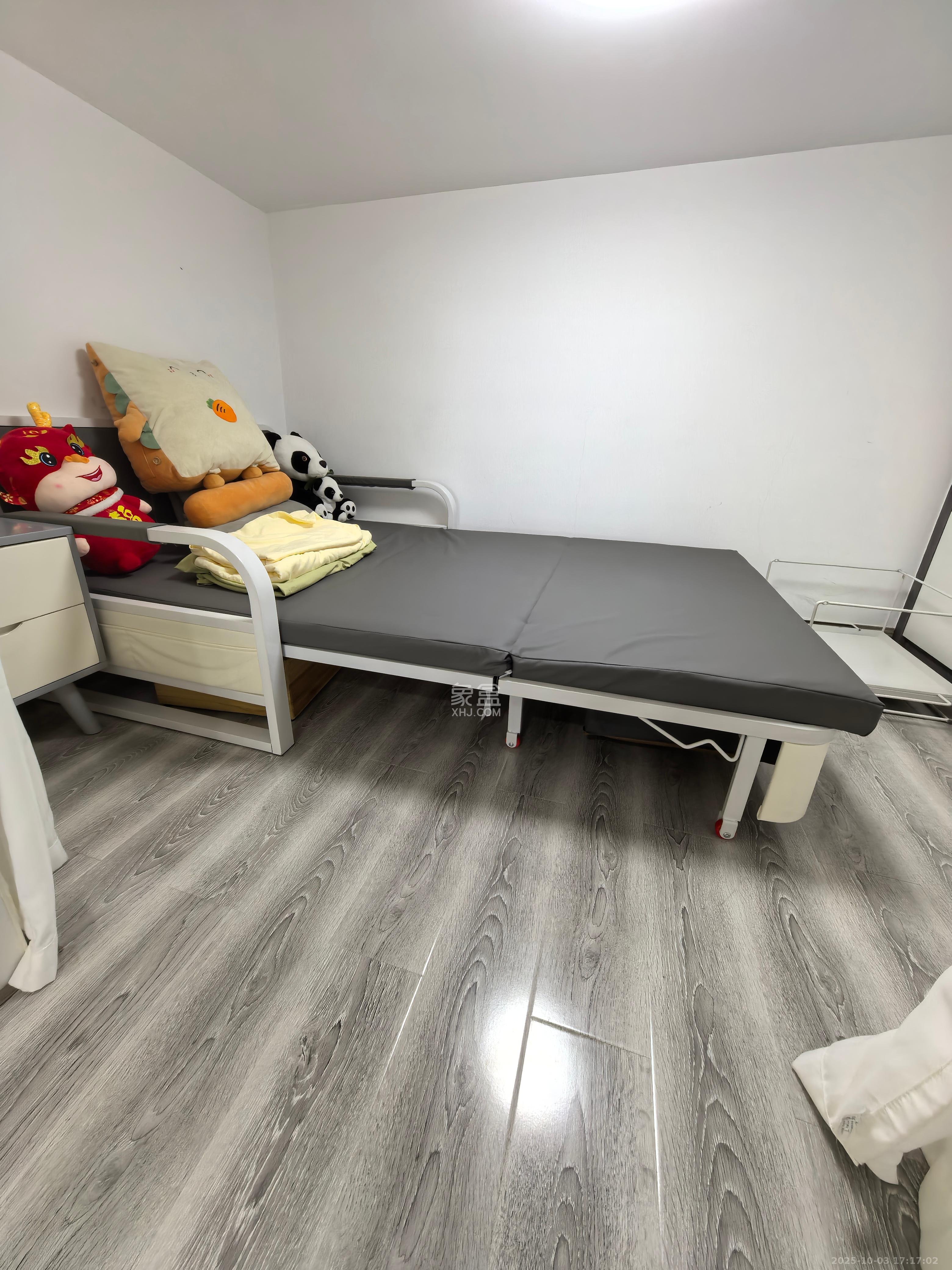 弘坤云寓  1室1厅1卫   2300.00元/月室内图