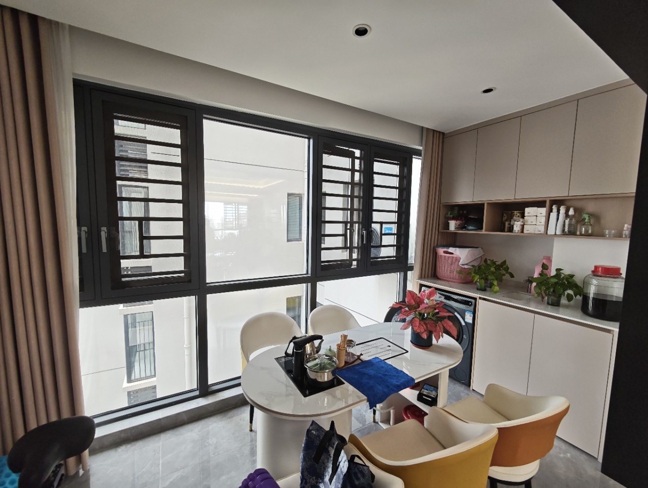 椰海明珠(迈瀛路)  3室2厅2卫    188.0万 椰海明珠(迈瀛路)  3室2厅2卫    188.0万室内图