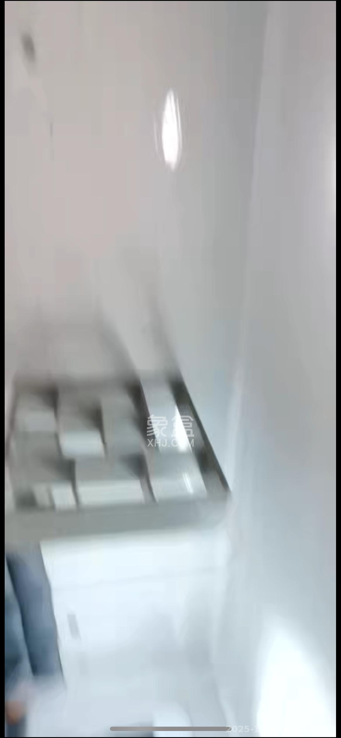 和润园三期  2室2厅1卫   2300.00元/月室内图