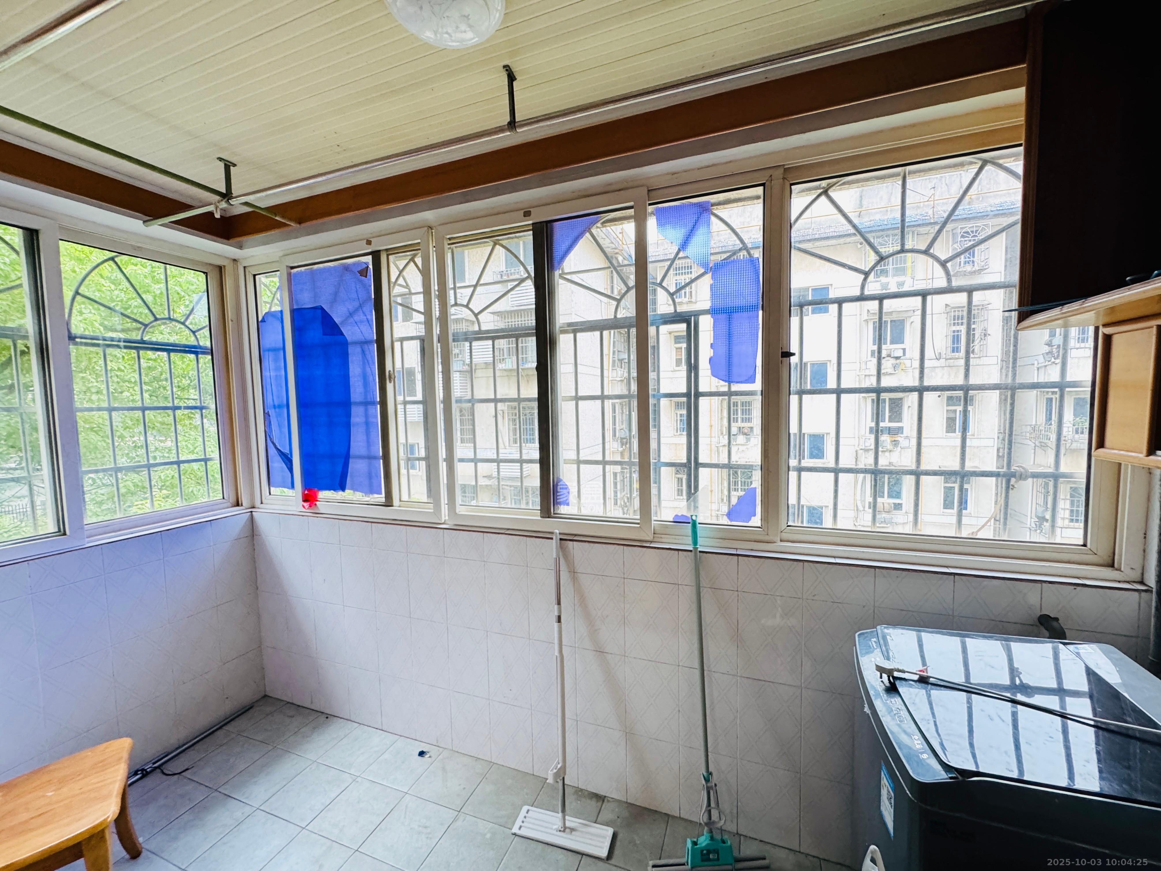 广厦新村  3室2厅1卫    1350.0元/月 广厦新村  3室2厅1卫    1350.0元/月室内图