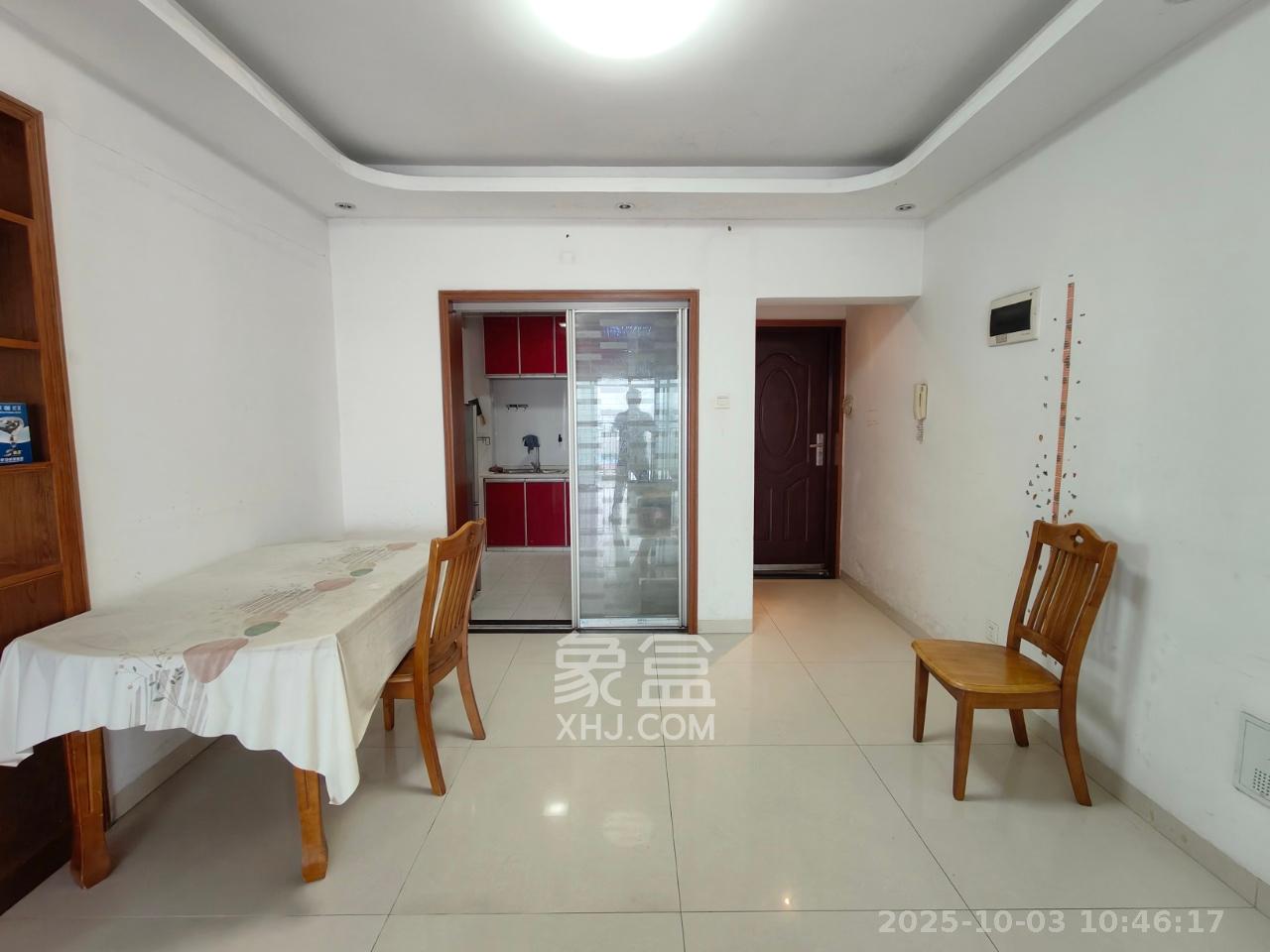 诚兴园  2室2厅1卫    1900.0元/月室内图