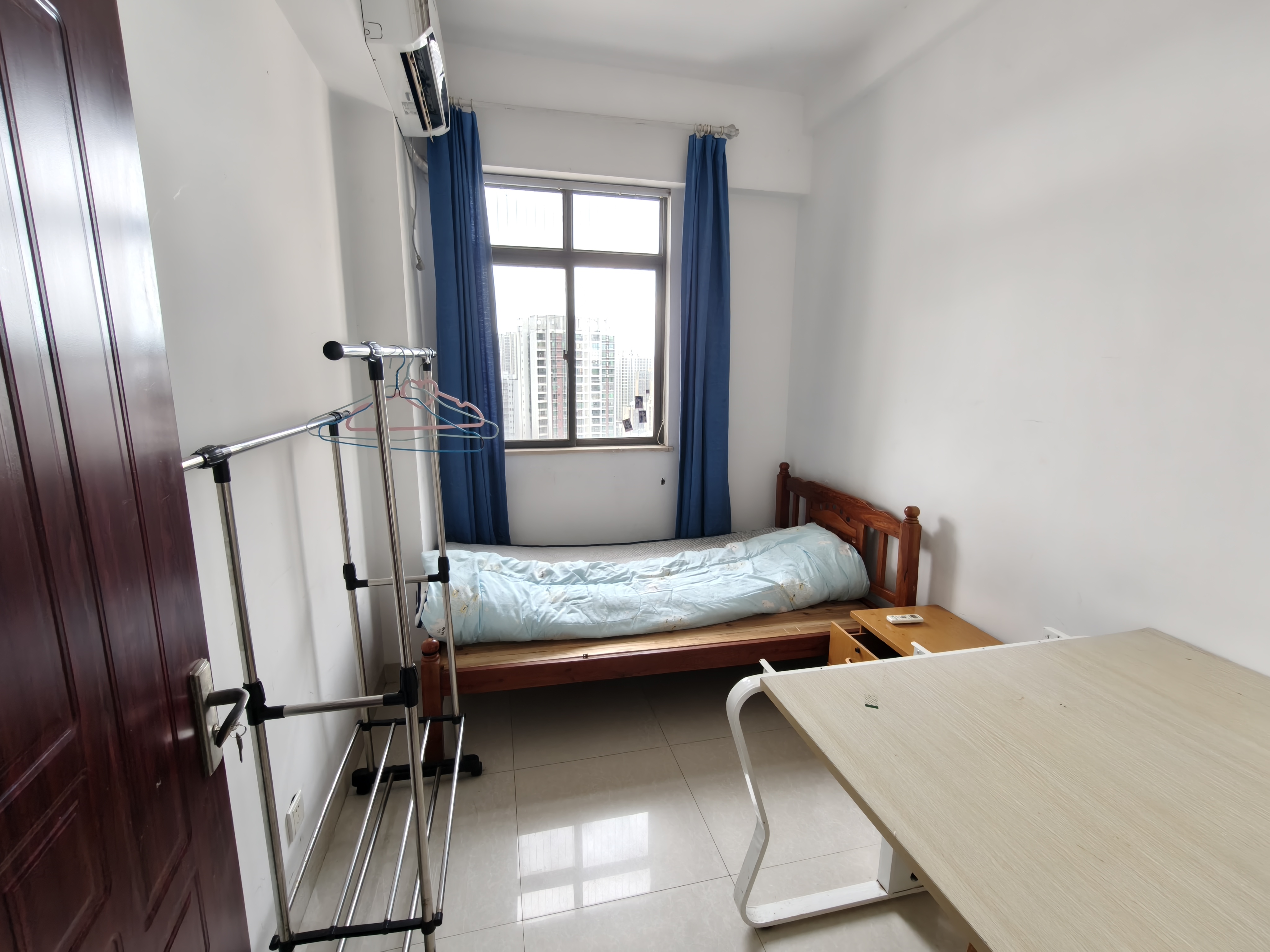 宜家广场 3室2厅1卫 2600.0元/月 宜家广场 3室2厅1卫 2600.0元/月室内图